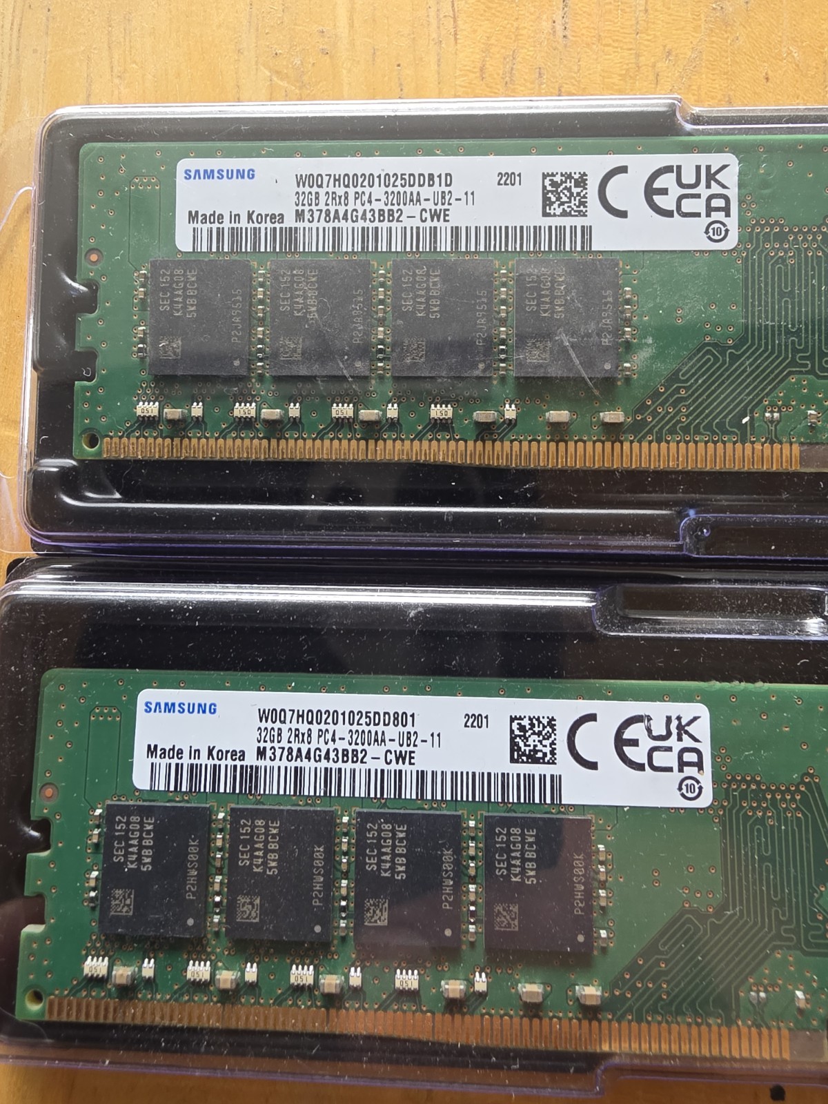 Samsung 64GB Kit 2x32GB DDR4-3200 UDIMM M378A4G43BB2-CWE