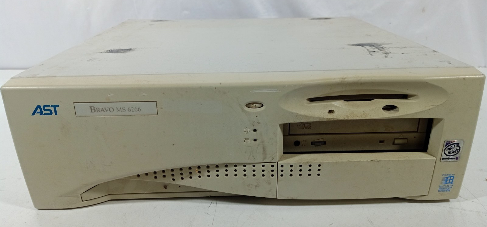 Vintage AST Bravo MS 6266 4300C/95 Desktop Computer Pentium II - Powers On