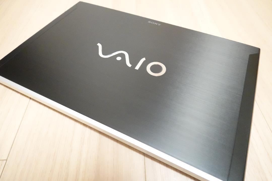 Sony VAIO Z SVZ1311AJ Core i7-3612QM/256GB/8GB/Dock Fingerprint authentication