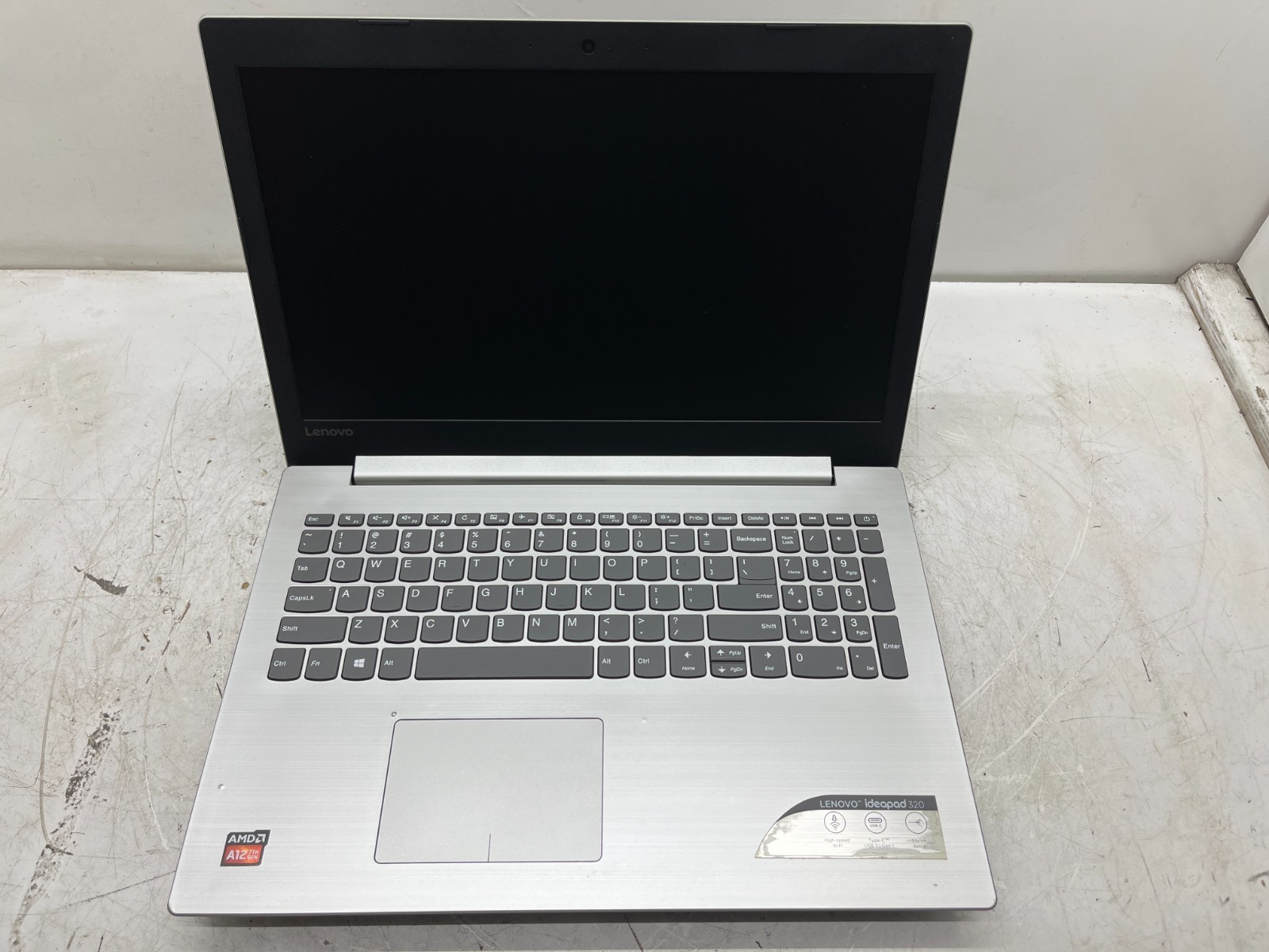 Lenovo IdeaPad 320-15ABR AMD A12-9720P 2.7GHz 8 GB NO HDD No Batt