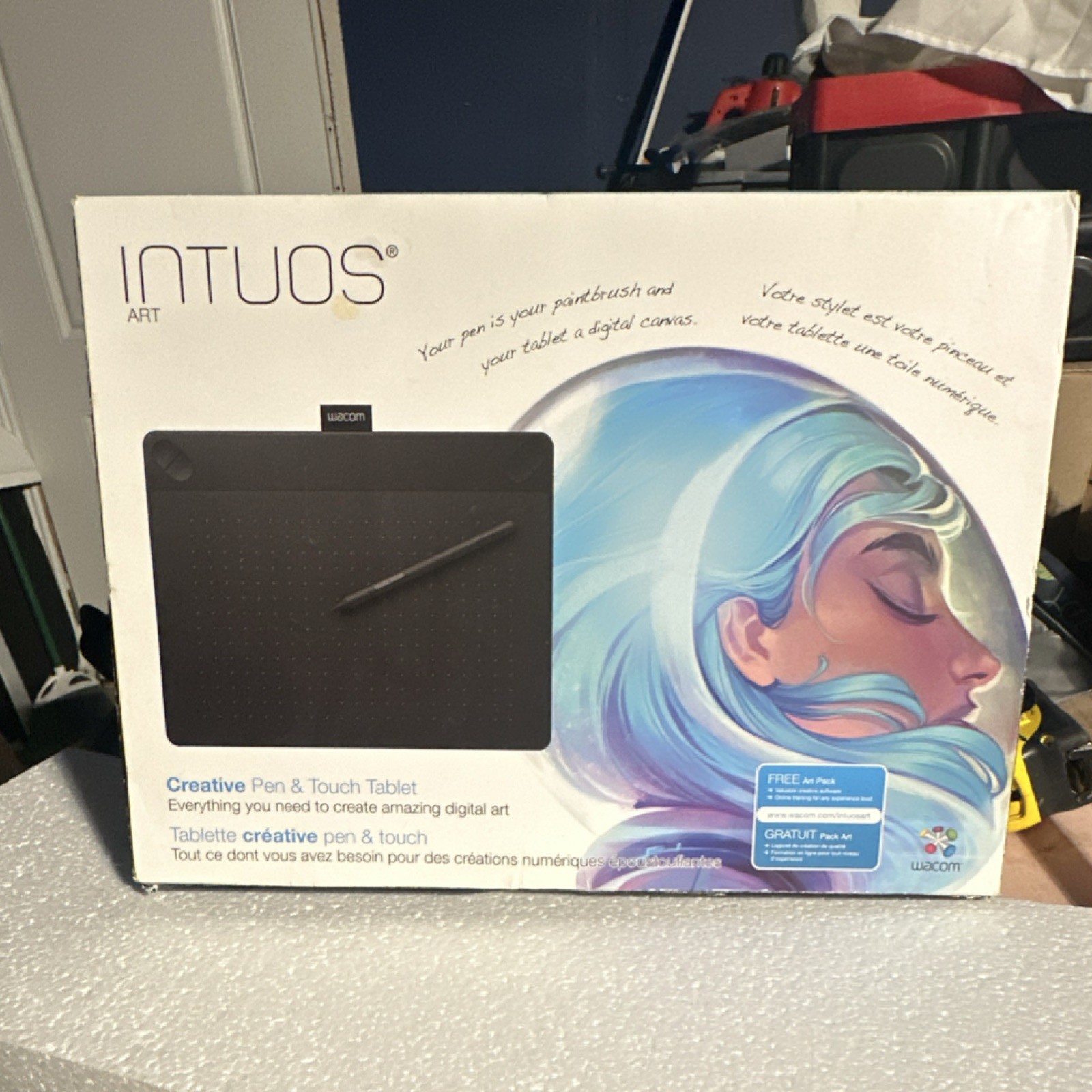 Wacom Intuos Art Graphics Tablet Pen & Touch
