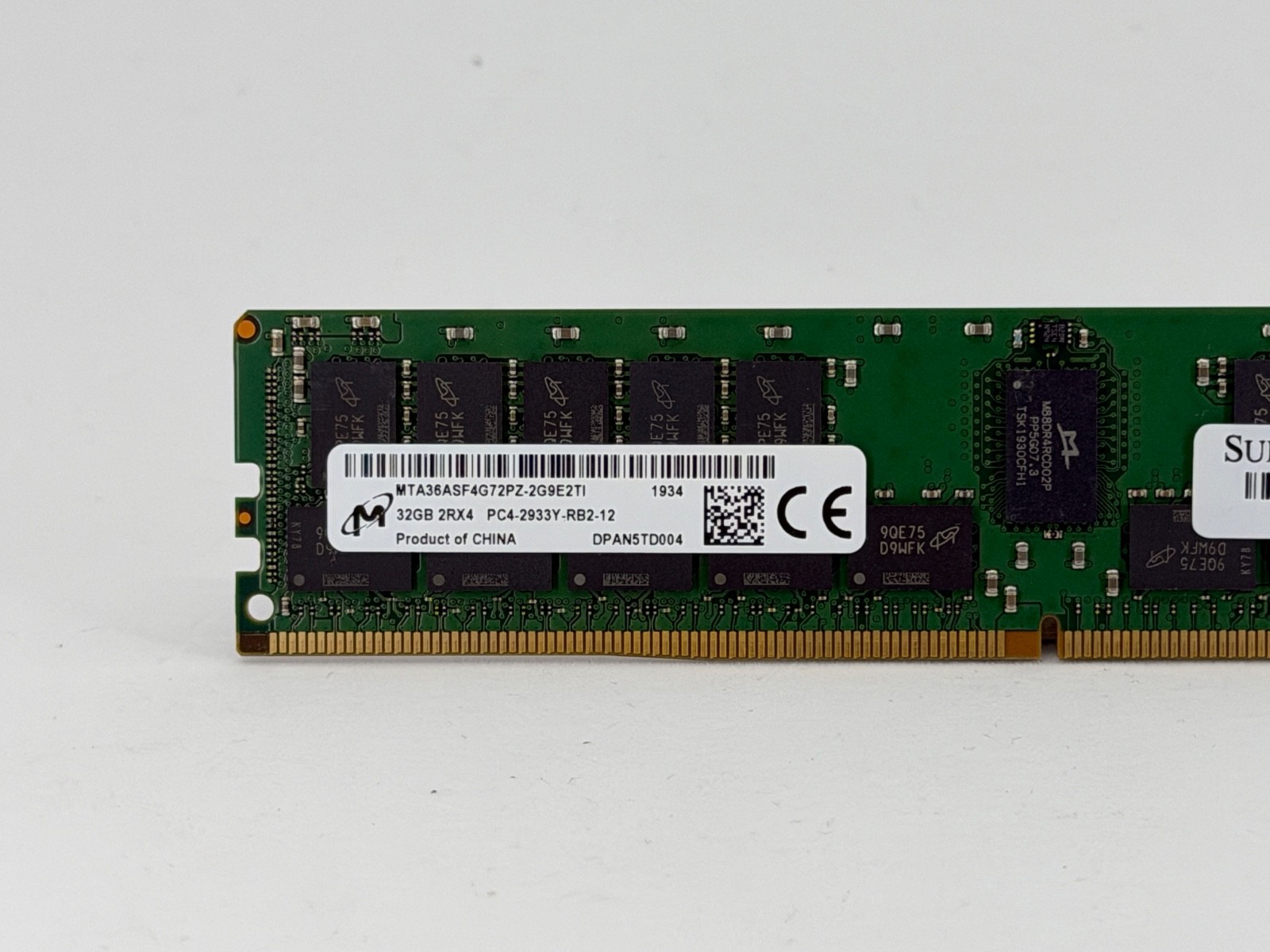 Micron 32GB DDR4 2933MHz RDIMM Server Memory (MTA36ASF4G72PZ-2G9E2TI) - Preowned