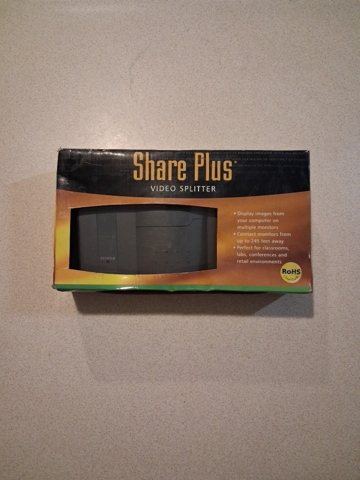 Share Plus Video Splitter VS-102- 2 Monitor VGA Splitter with Box and Manual
