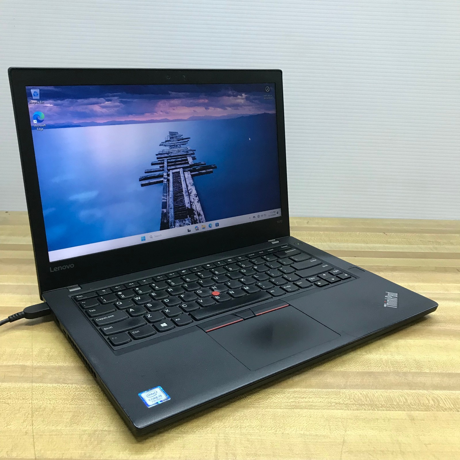 Lenovo ThinkPad T470 14" i5-7200U 2.50GHz 8GB RAM 256GB SSD (Windows 11 Pro)