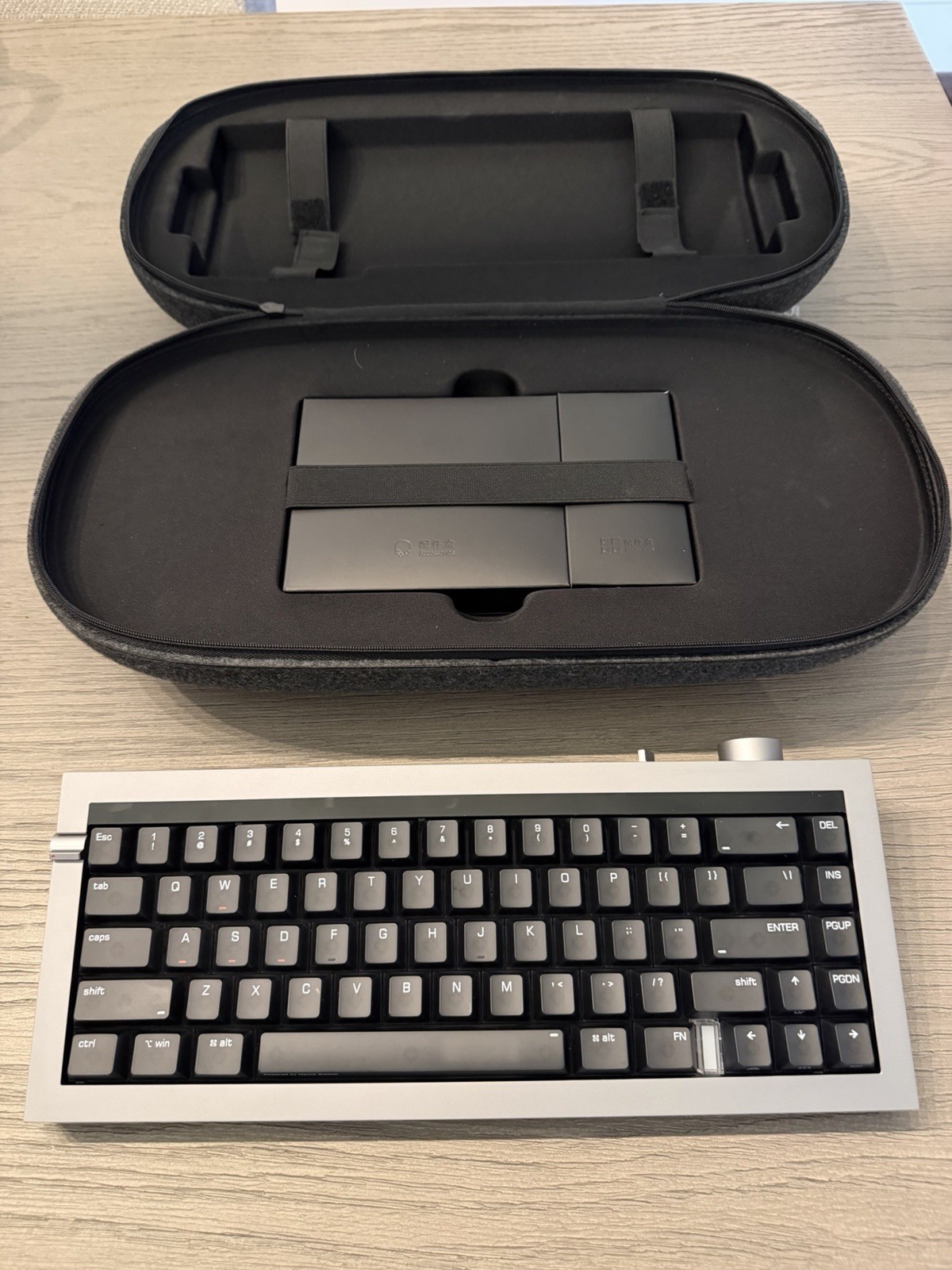 Lofree Hyzen Keyboard – Tri-Mode (Space Gray)