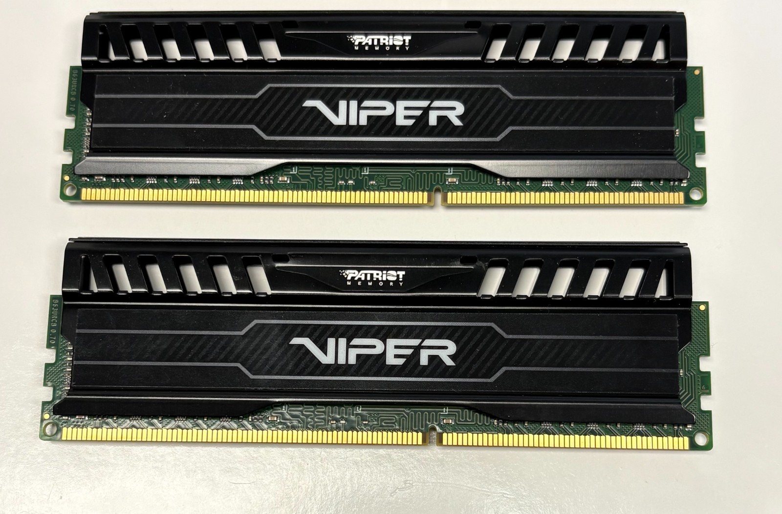 Patriot DDR3 Memory Viper 16GB (2x8GB) SDRAM PC3-12800 1600 MT/s PV316G160C9K