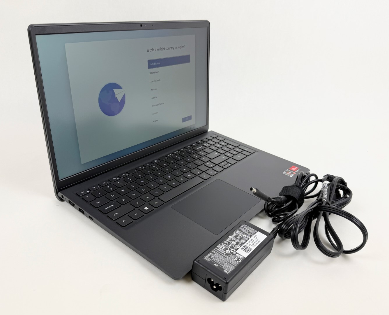 Dell 15 DC15255 15.6" FHD Touch Ryzen 7 7730U 16GB 512GB SSD W11H