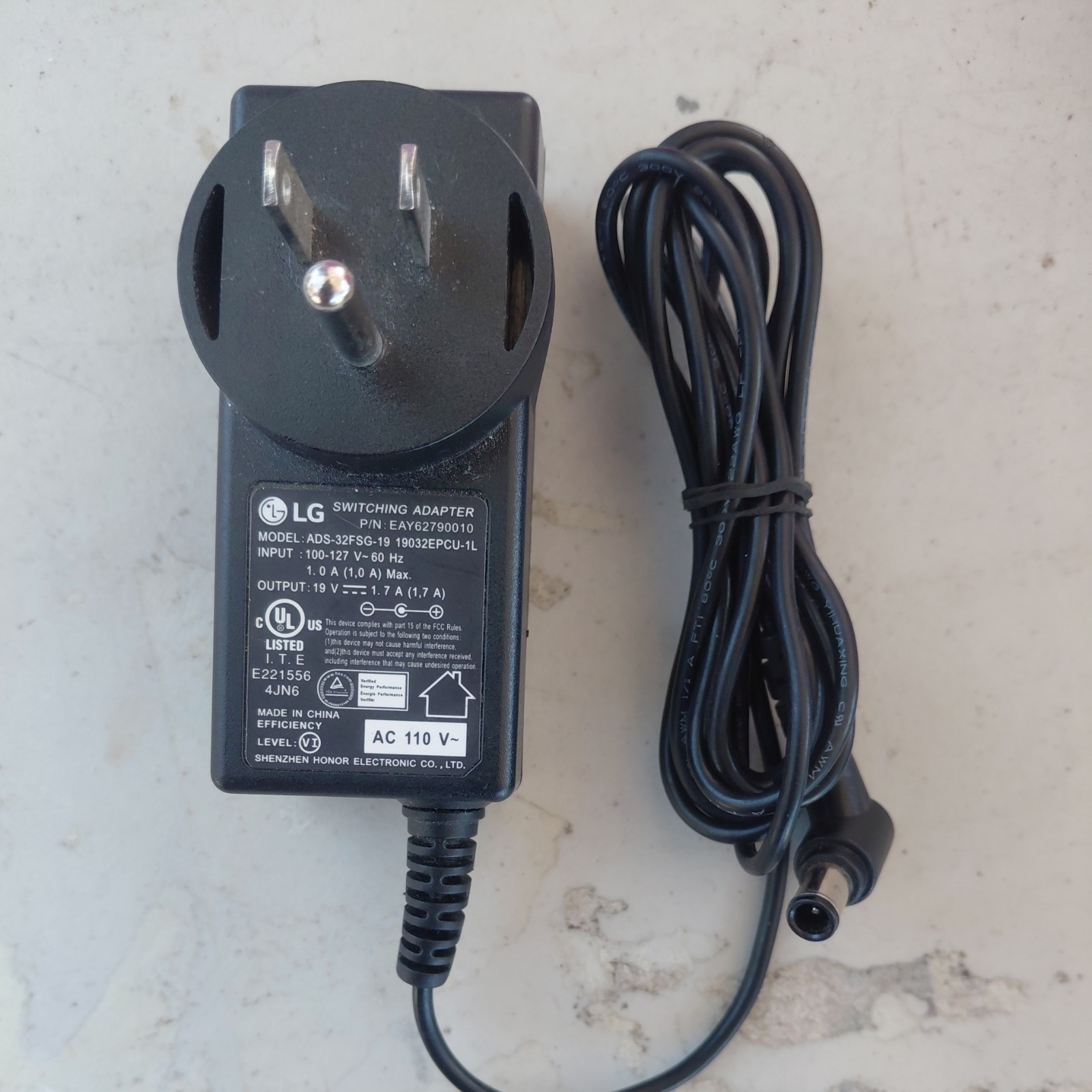 New Original LG 19V 1.3A AC Adapter for LG 26WQ500-B/26BQ500 19025EPCU-1 Monitor