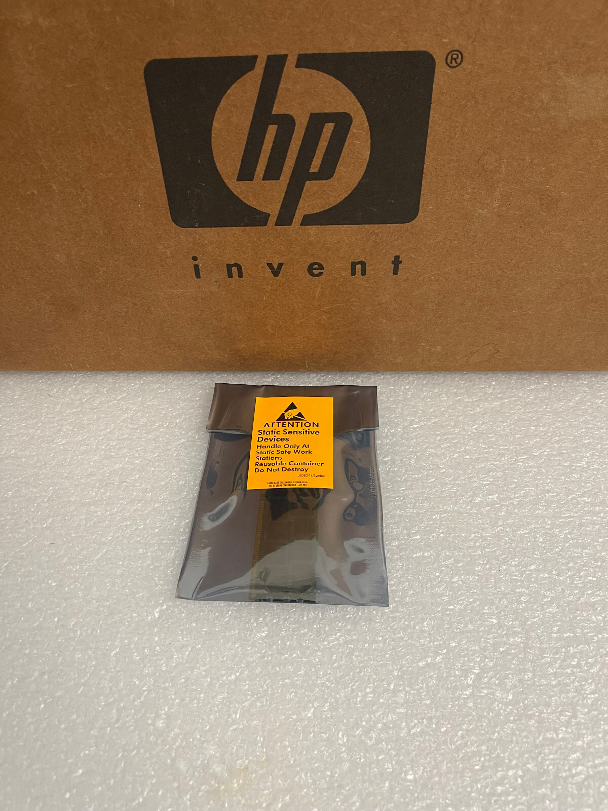 HP 627812-B21 16GB (1X16GB) 2RX4 PC3L-10600R MEMORY 632204-001 628974-081