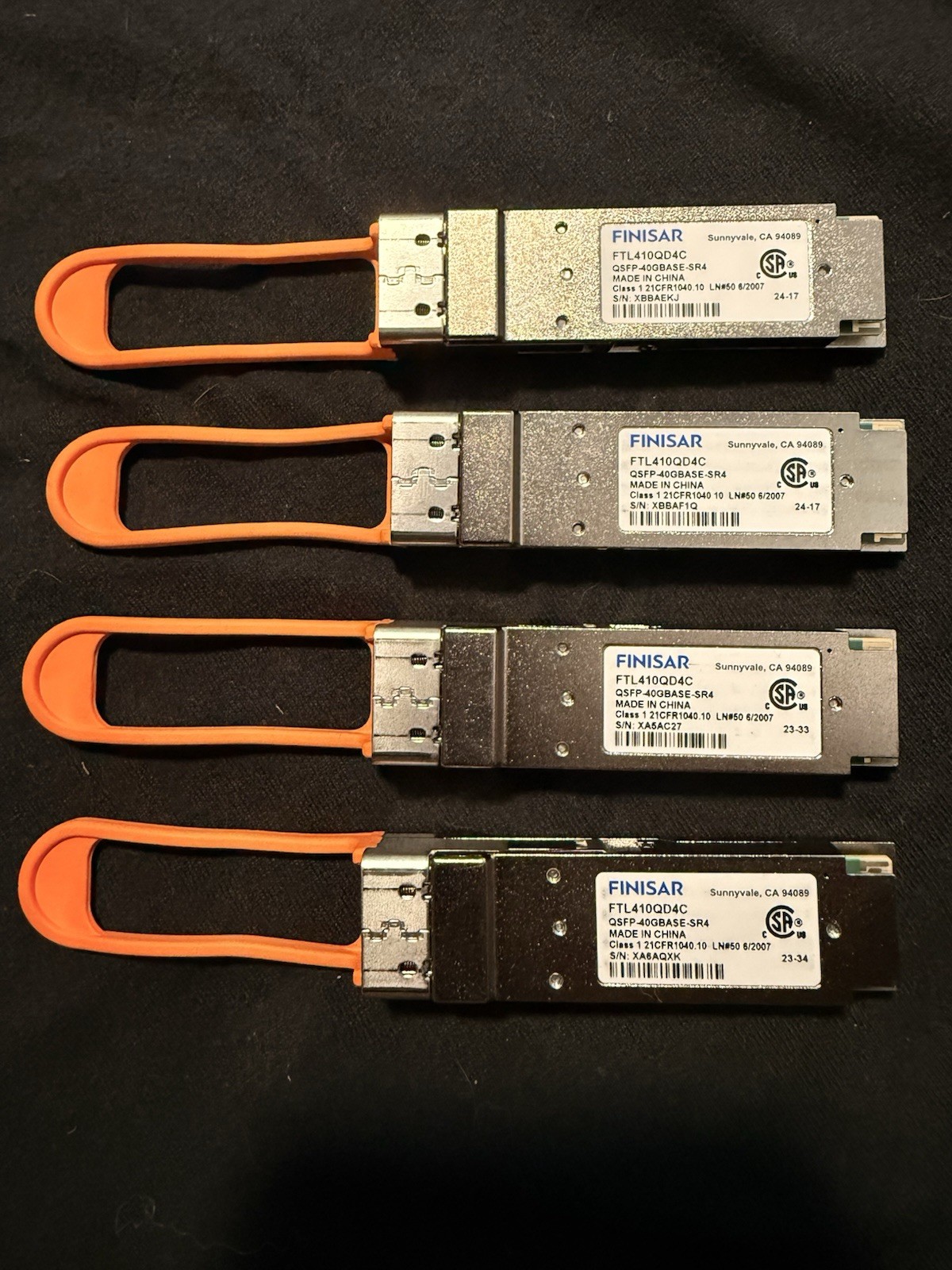 FINISAR QSFP-40GBase-SR4 FTL410QD4C QSFP+ 4x10G 300m MM Optical Transceiver. 4pc