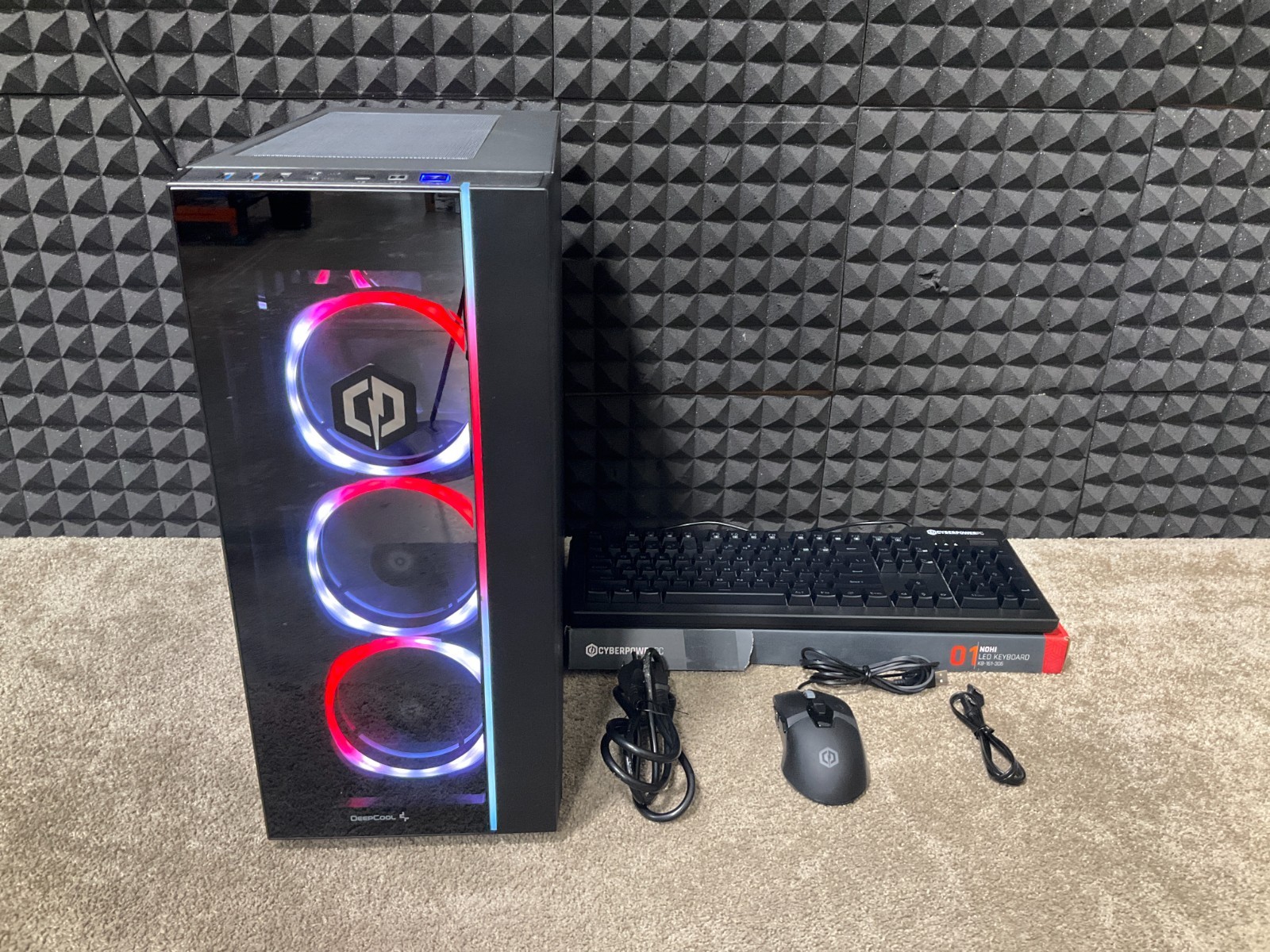 CyberPowerPC Gamer Master R3-3100 8GB 240GB 1TB GbE GT10302GB W10H GMA8848CPGW4