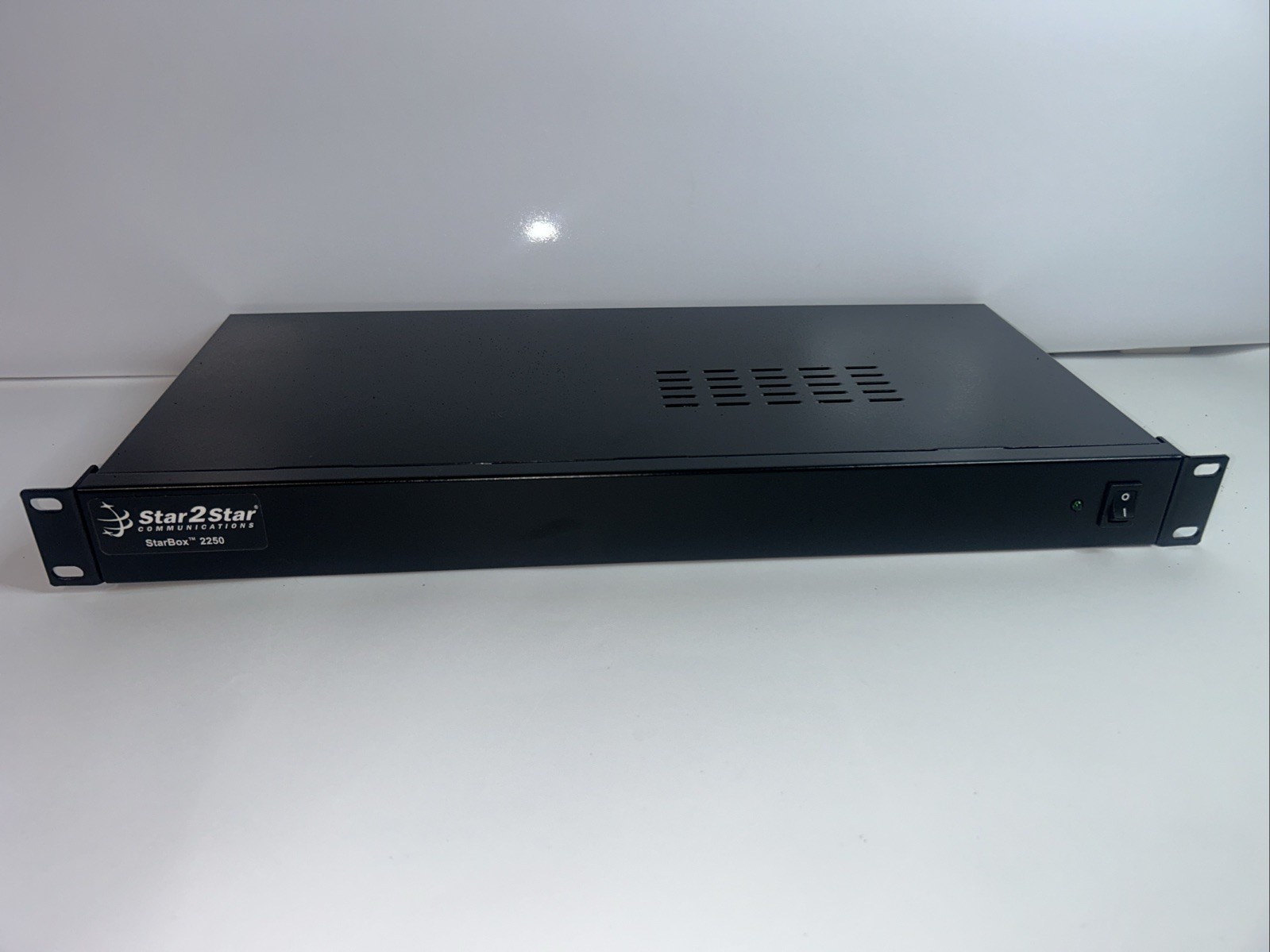 Star2Star Communications StarBox 2250