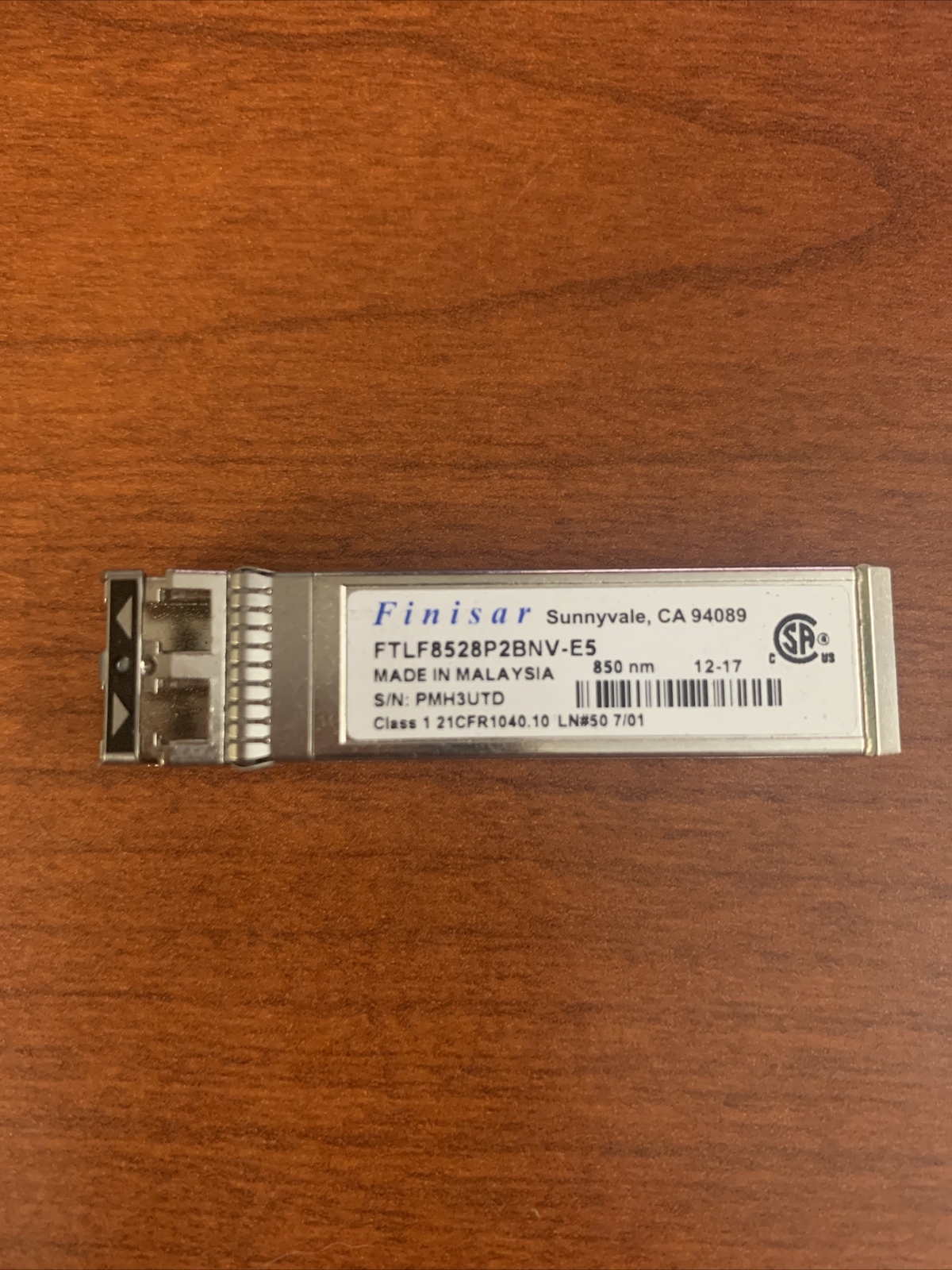 Finisar  FTLF8528P2BNV-E5 SFP+ Transceiver Module 
