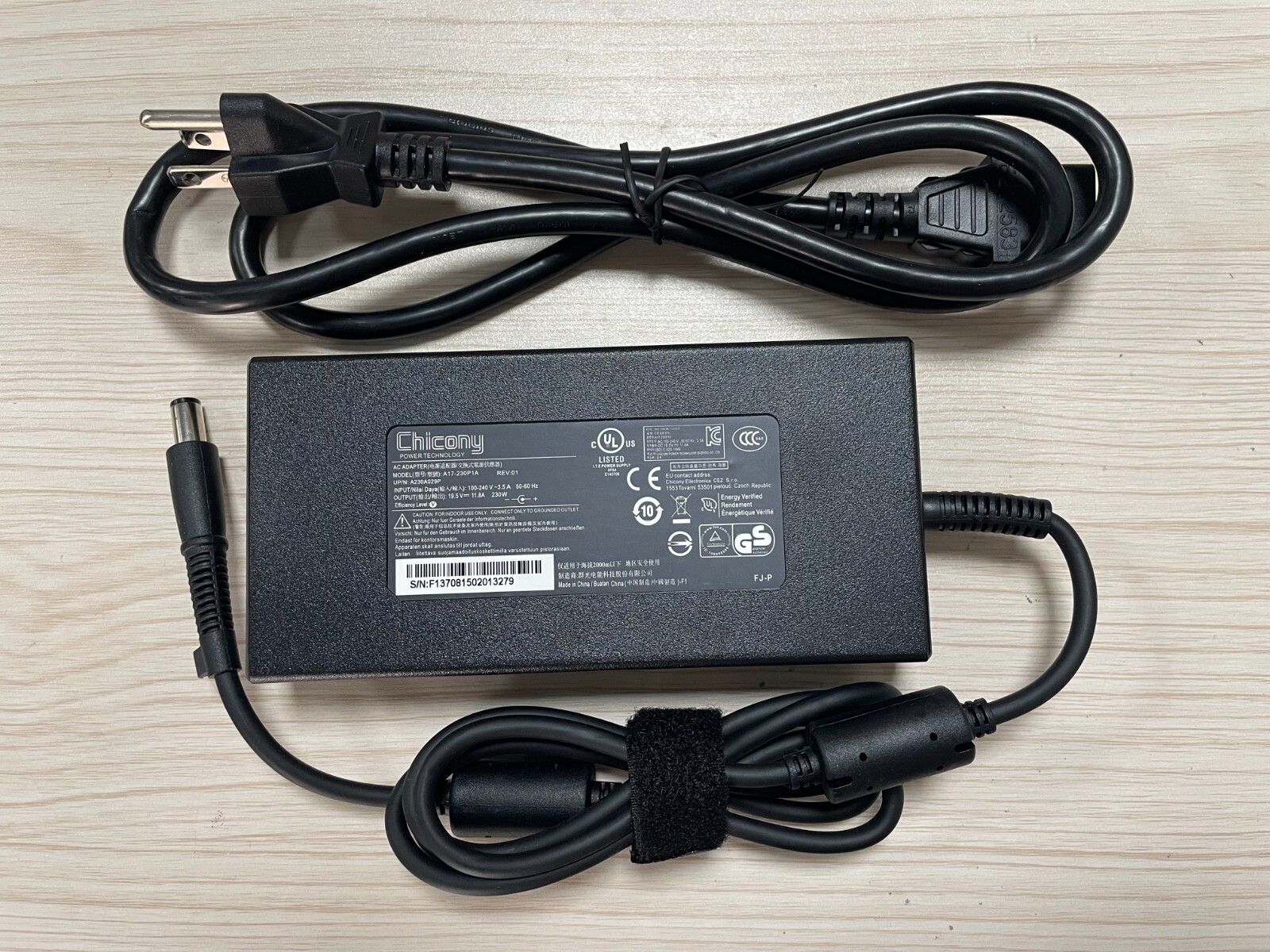 NEW Chicony AC Adapter A17-230P1A 19.5V  11.8A 230W  MSI Clevo Gigabyte Charger