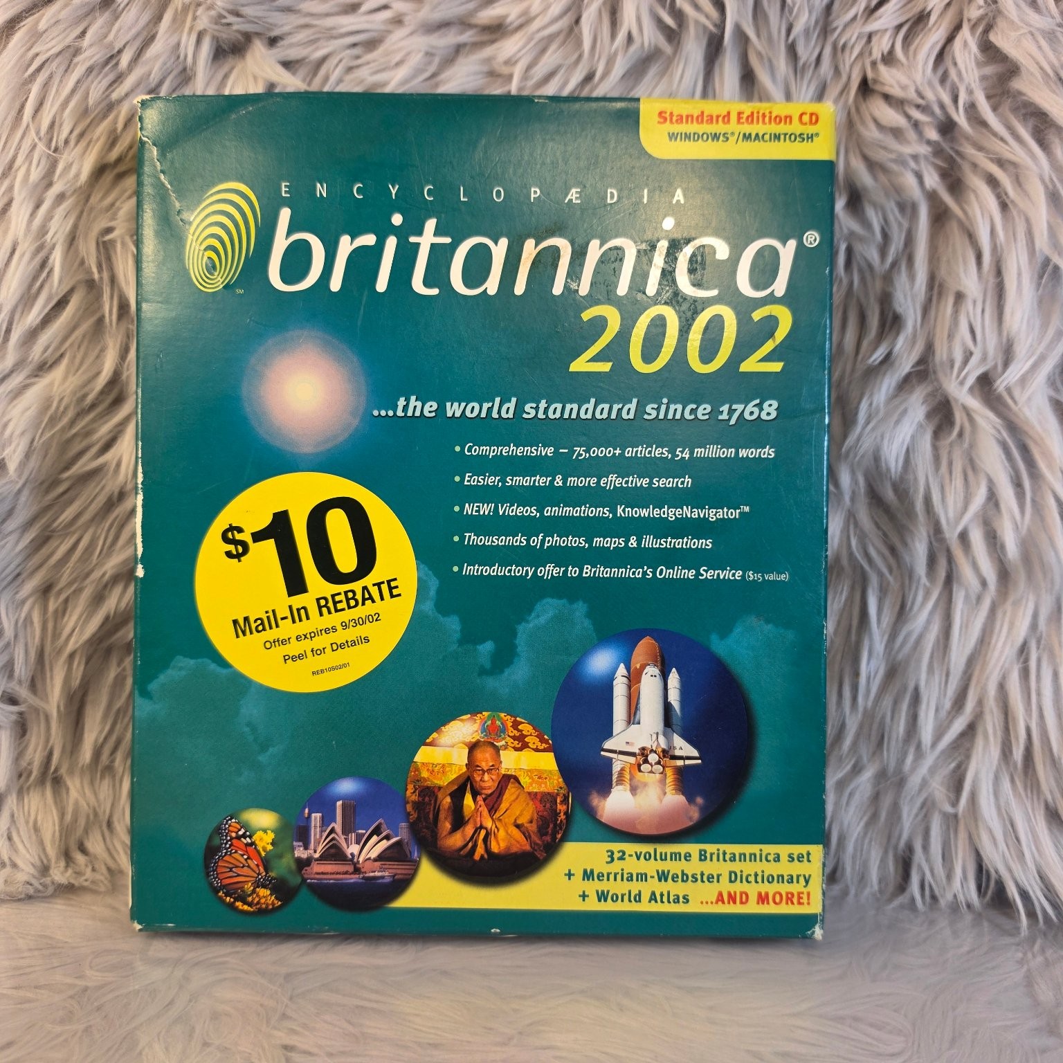 Encyclopaedia Britannica 2002 Standard Edition CD-ROM for Windows & Macintosh