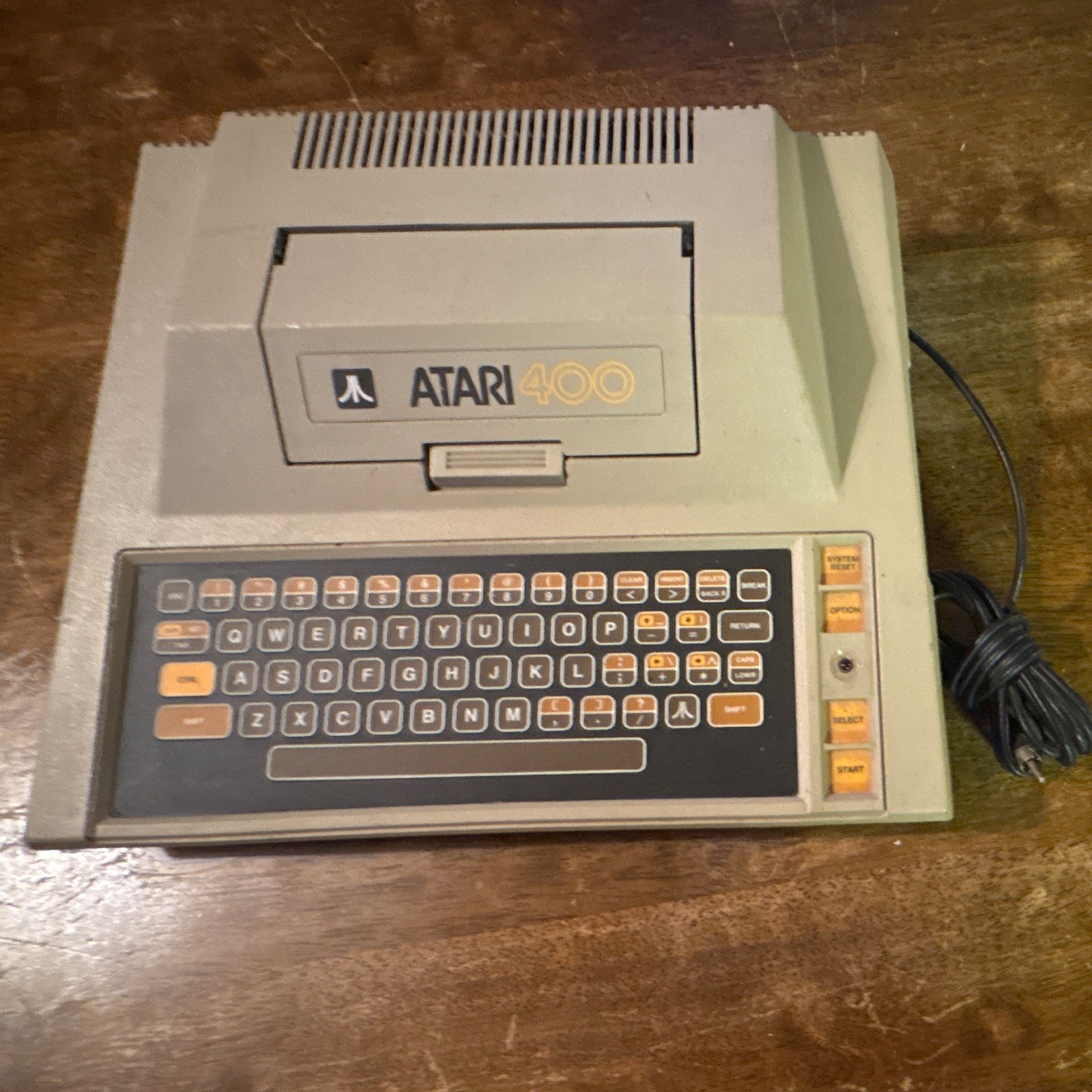 Atari 400 Vintage Home Computer Console Model Atari 400 MPN Atari 400