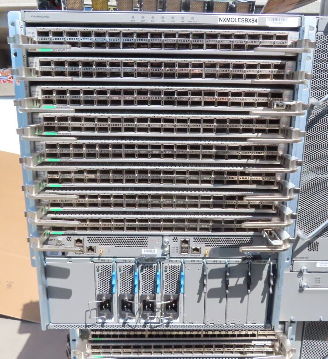 Cisco N9K-C9508 Nexus 9508 Chassis Switch 8 Line Card Slots w/ AC Power Supplies