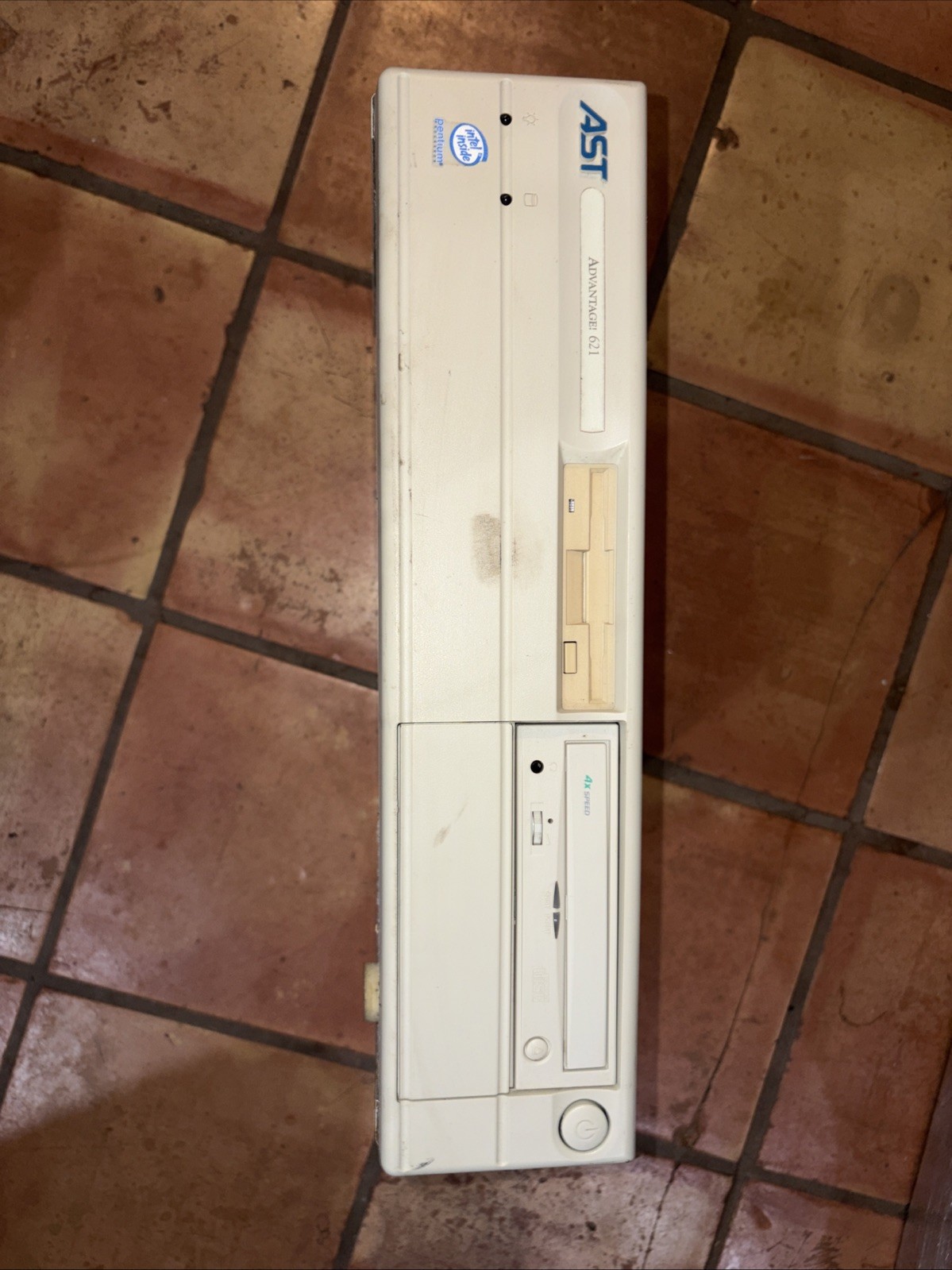 Vintage AST Advantage Adventure 6066d Desktop PC