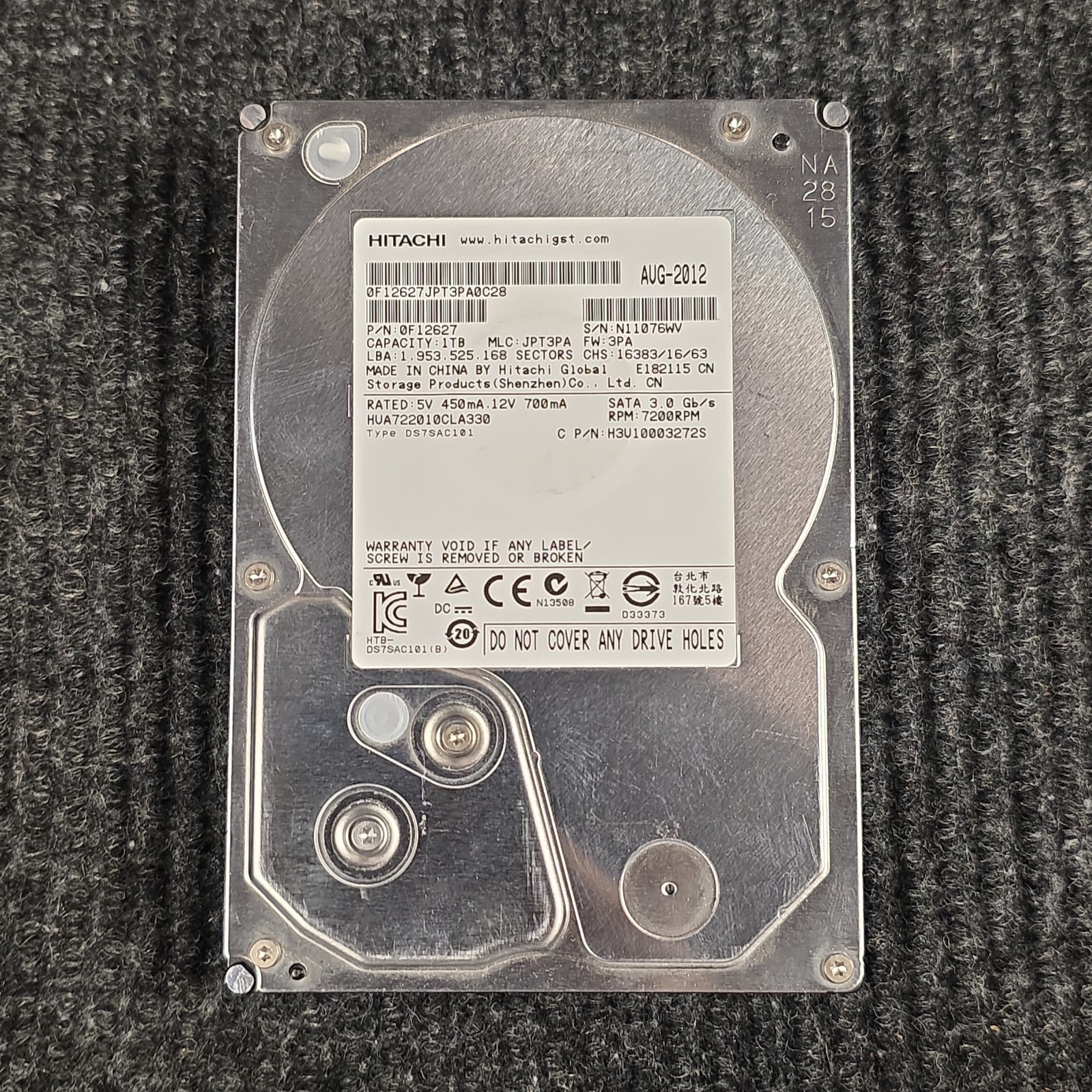 Hitachi 0F12627 HUA722010CLA330 1TB 3Gbps 3.5" 7200 RPM SATA Hard Drive