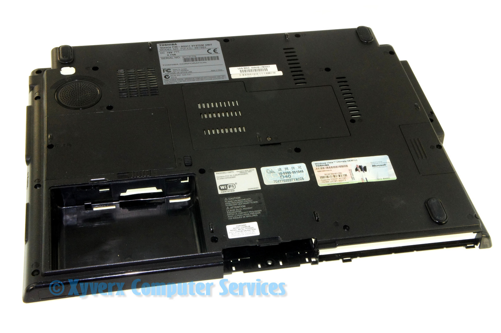 V000110450 6070B0194309 TOSHIBA BASE W/ P COVER QOSMIO F45 F45-AV411 (A)(DC42)