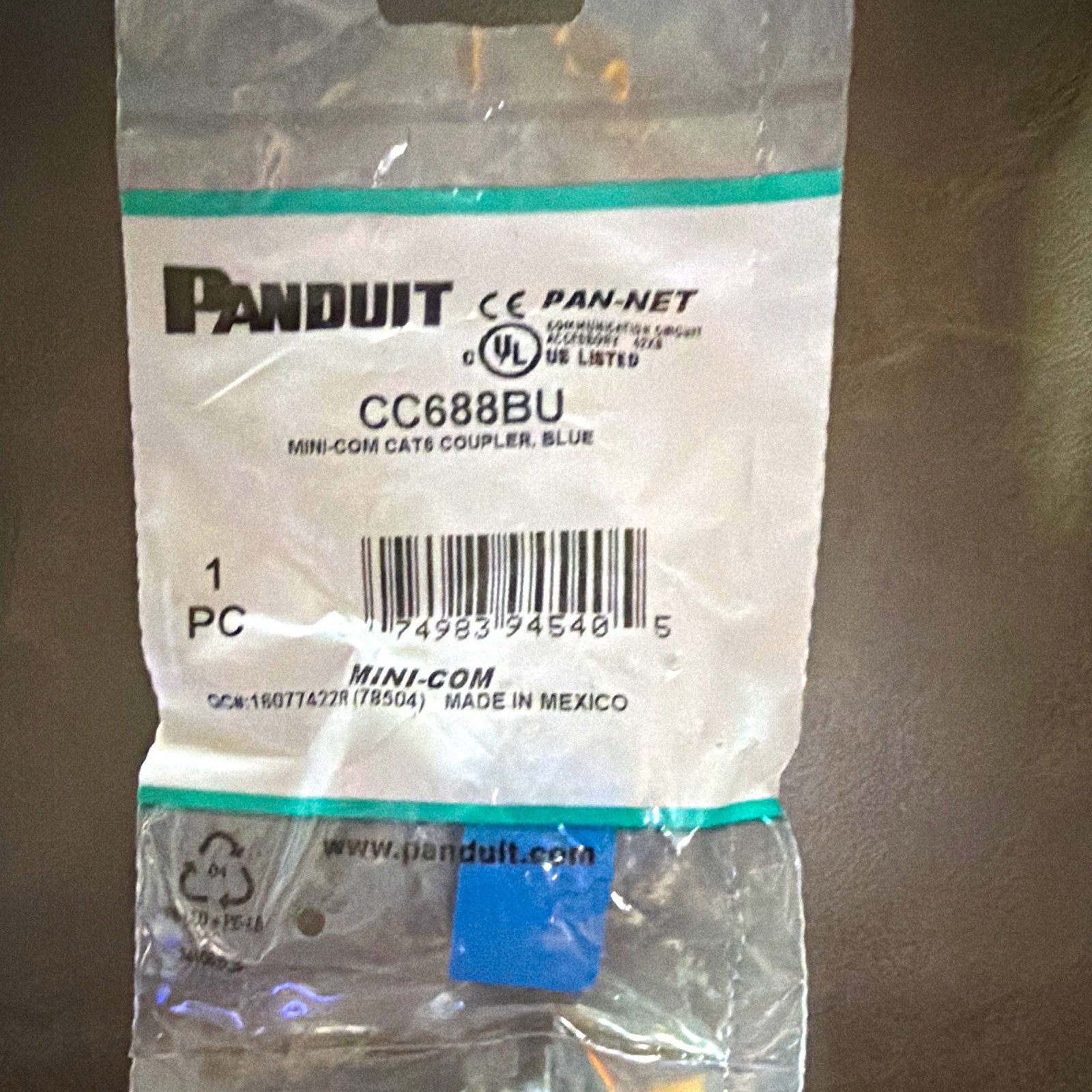 Panduit Mini-Com CC688BU Cat 6 to Cat 6 Coupler Jack Module UTP RJ45 Blue