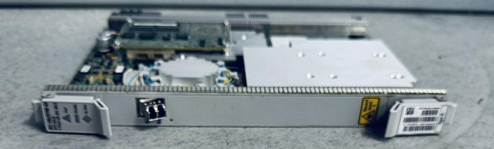 CIENA NORTEL NTK524FAE5 6500 OC-192/STM-64 VT1.5/L0 1-PORT LR-2/L-64.2