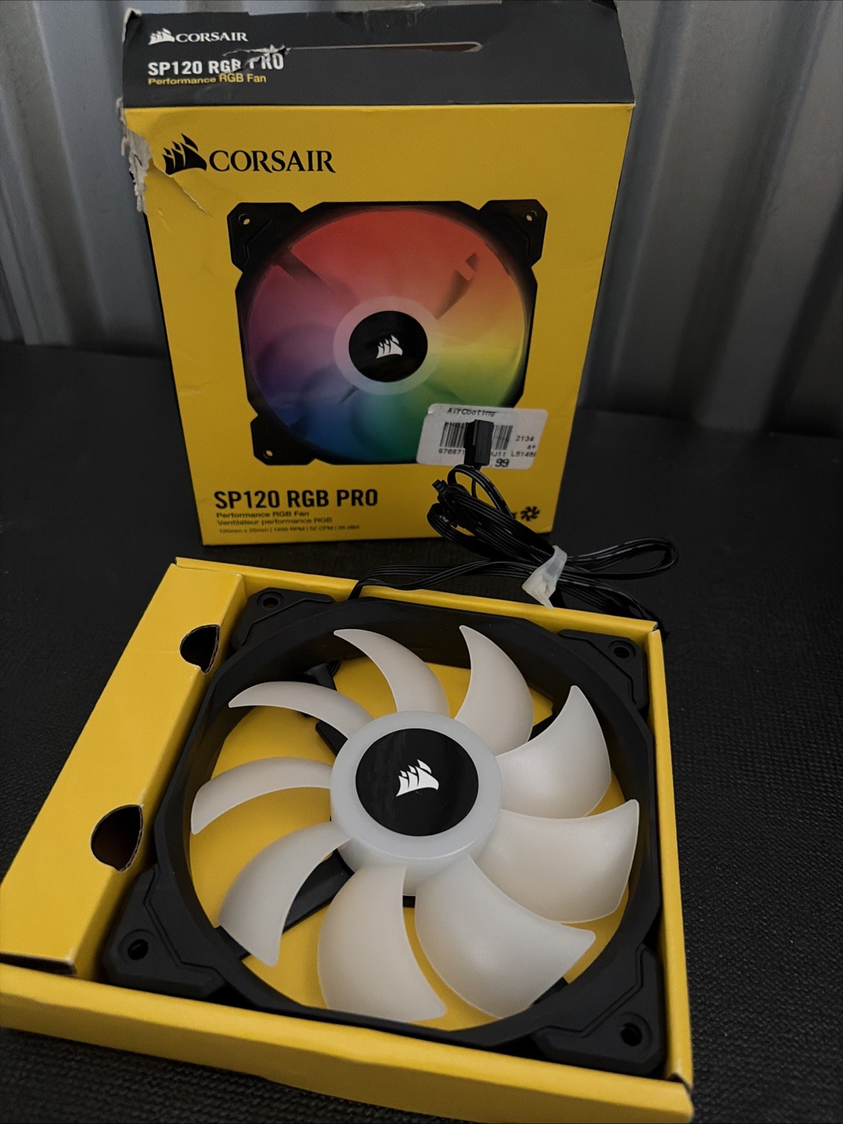 CORSAIR SP120 Cooling Fan CO-9050109-WW RWF0051 DC12V 0.3A New OPEN BOX