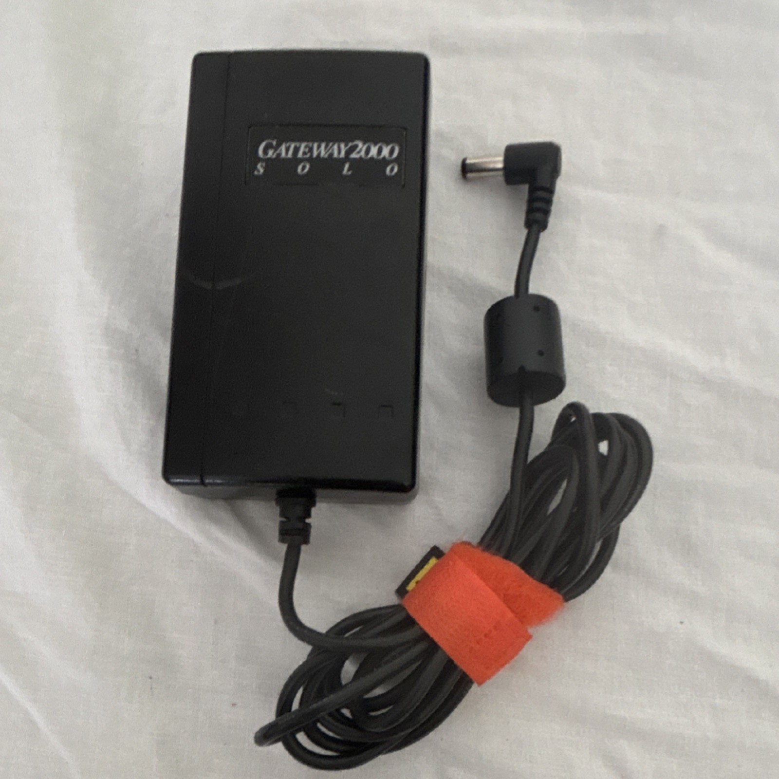 Gateway2000 (Tested )Solo Power Adapter Charger ADP-45CB 19V 2.37A Black