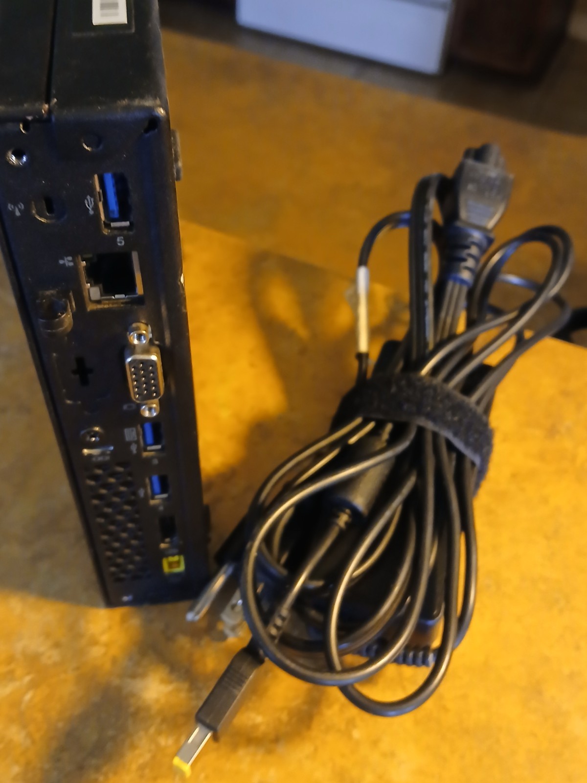 Lenovo Thinkcentre  ModelA05204