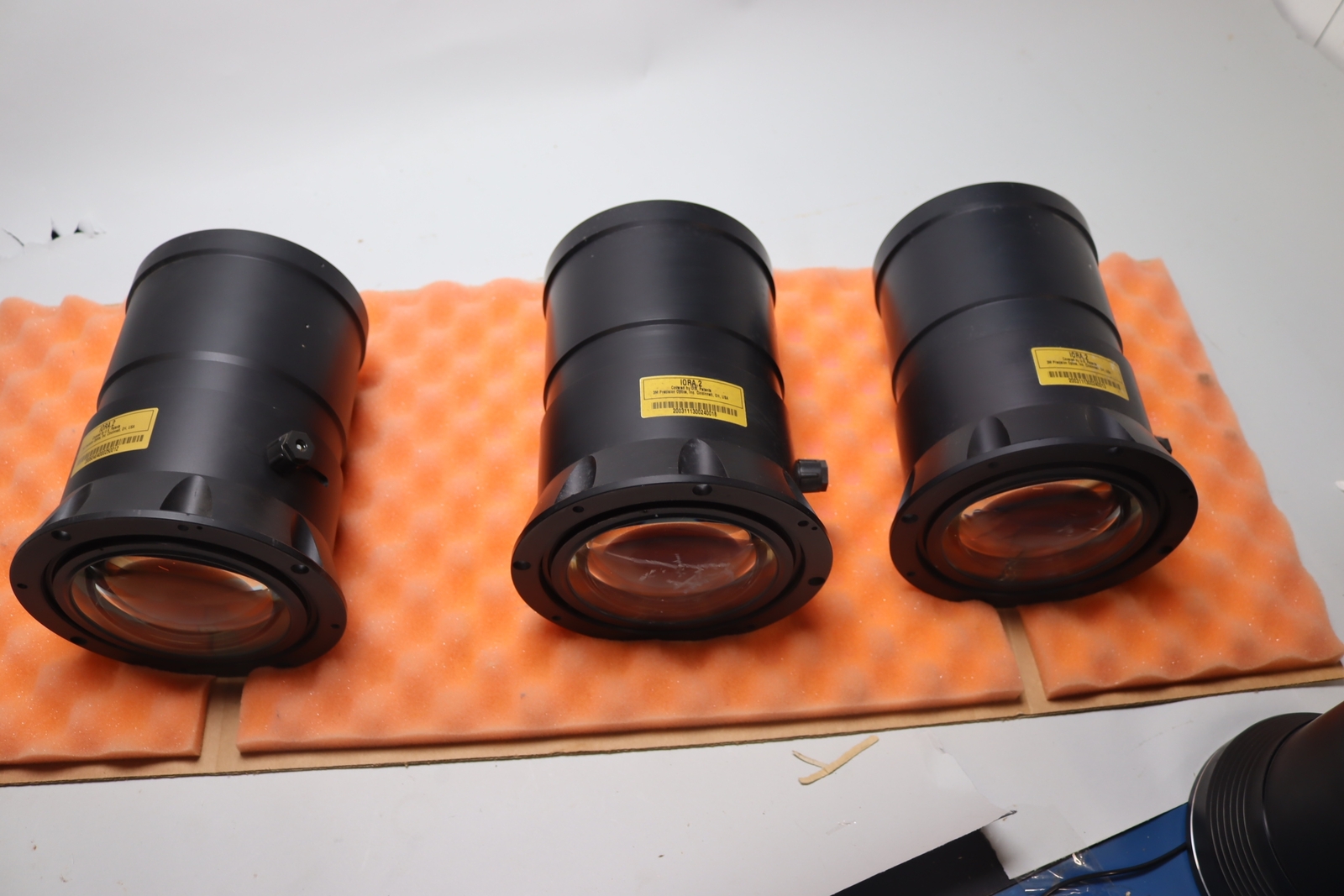 LOT OF 3 BARCO 909 IORA.2 9" CRT LENS SONY G90 VDC 9500