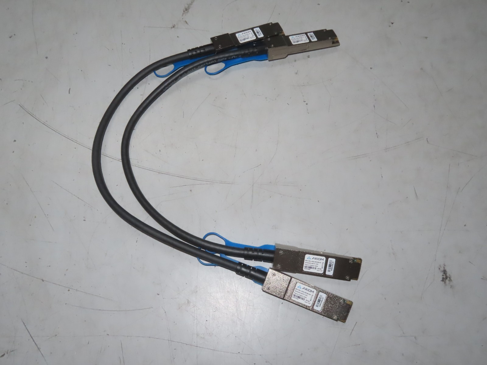 Lot of 2 AXIOM MA-CBL-40G-50CM-AX 40GBASE-QSFP+ CR4 Passive Copper Cable