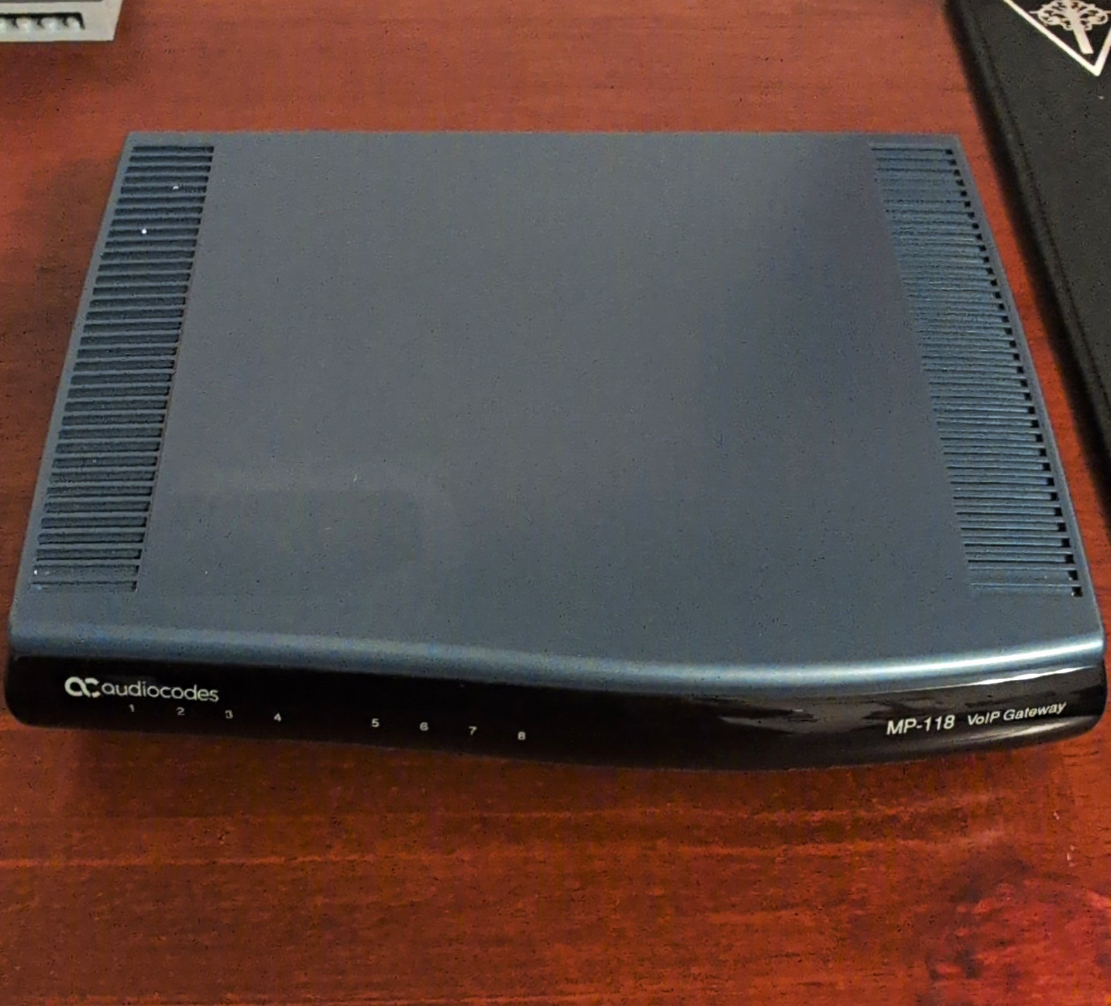 AudioCodes MP-118 VoIP Gateway 8 Lines/8FXO Ethernet RJ-11 RJ-45 Blue