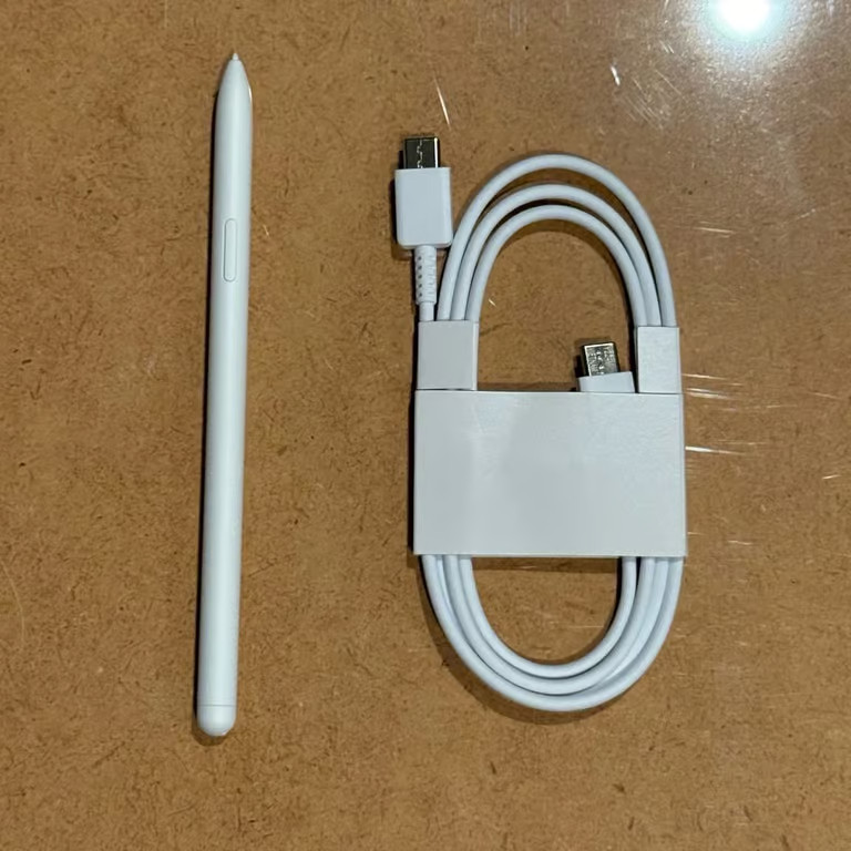 Samsung Pen and USB C Cable accessory Bundle for Tab S10 FE