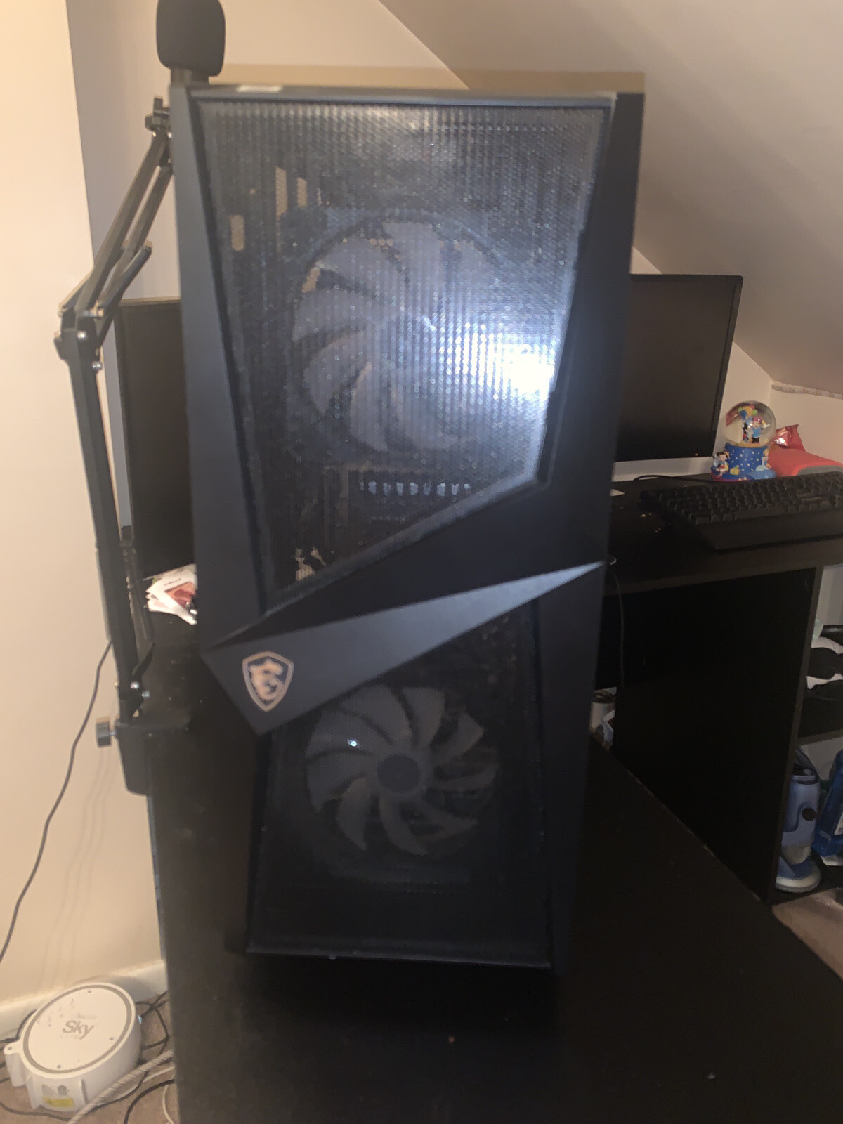 CyberPower PC Intel i7 10700 CPU @ 2.90GHz NVIDIA GeForce RTX 2060 16GB Ram 3TB