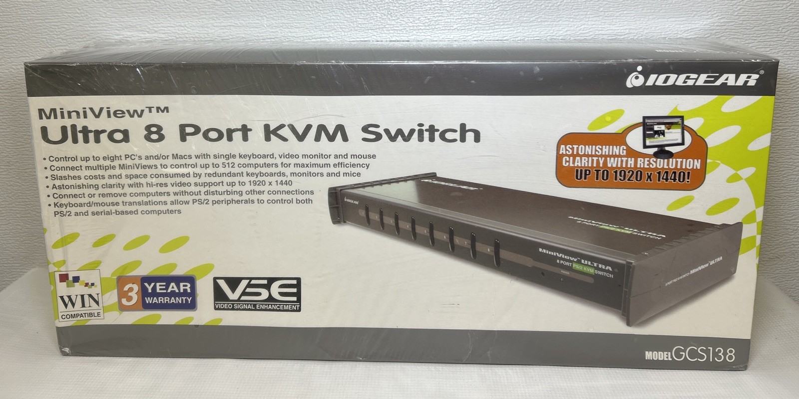 NEW SEALED IOGEAR Miniview ULTRA 8 Port KVM Switch GCS138 Video Signal Enhance