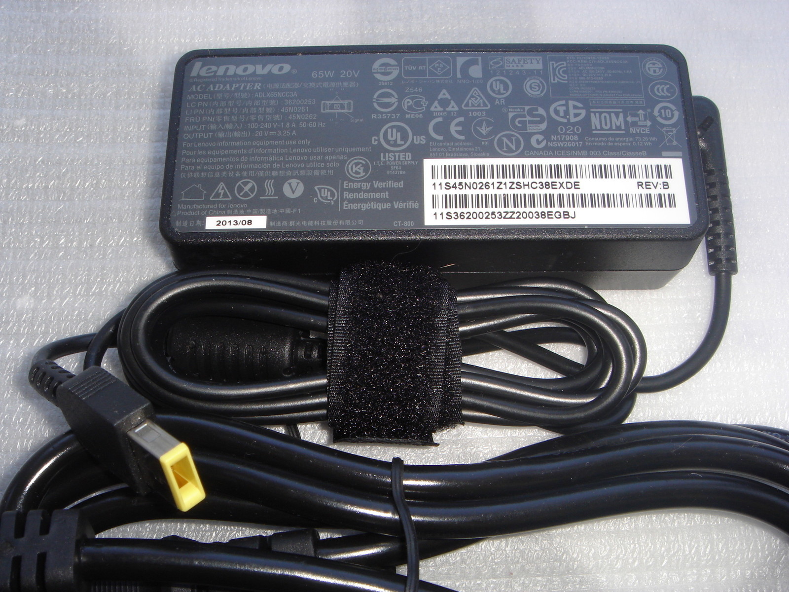 Lenovo 65W Power Supply New
