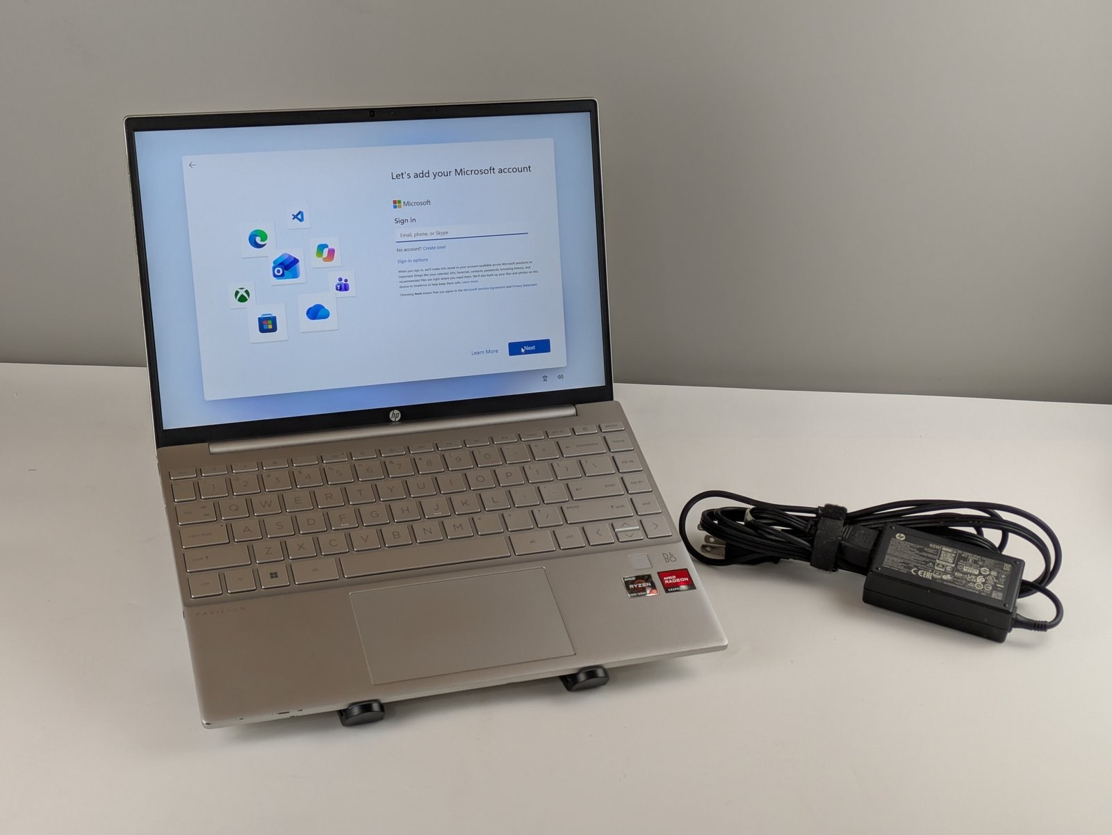 HP Pavilion Aero Laptop 13z-be000 13.3" Ryzen 5 5600U 8GB RAM 256GB SSD W11H