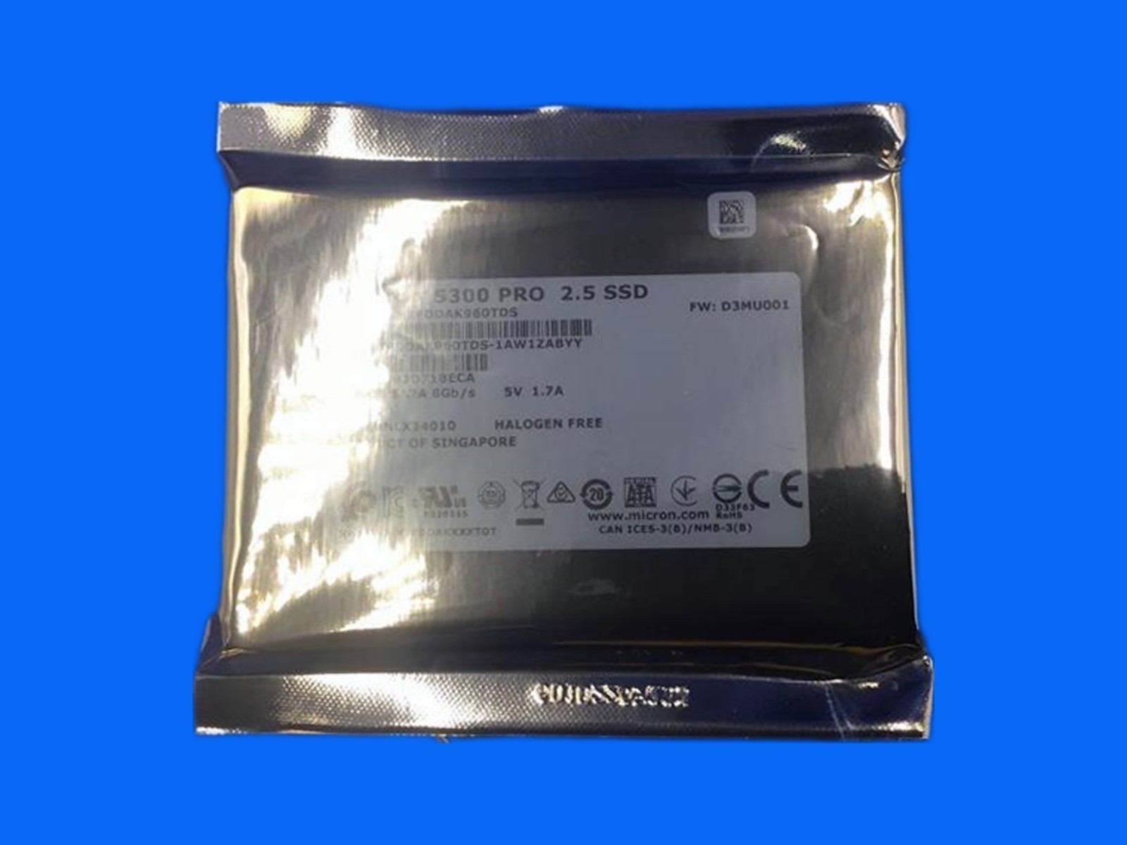 Micron 5300 PRO MTFDDAK960TDS 960GB 2.5" SATA 6Gb/s Enterprise SSD
