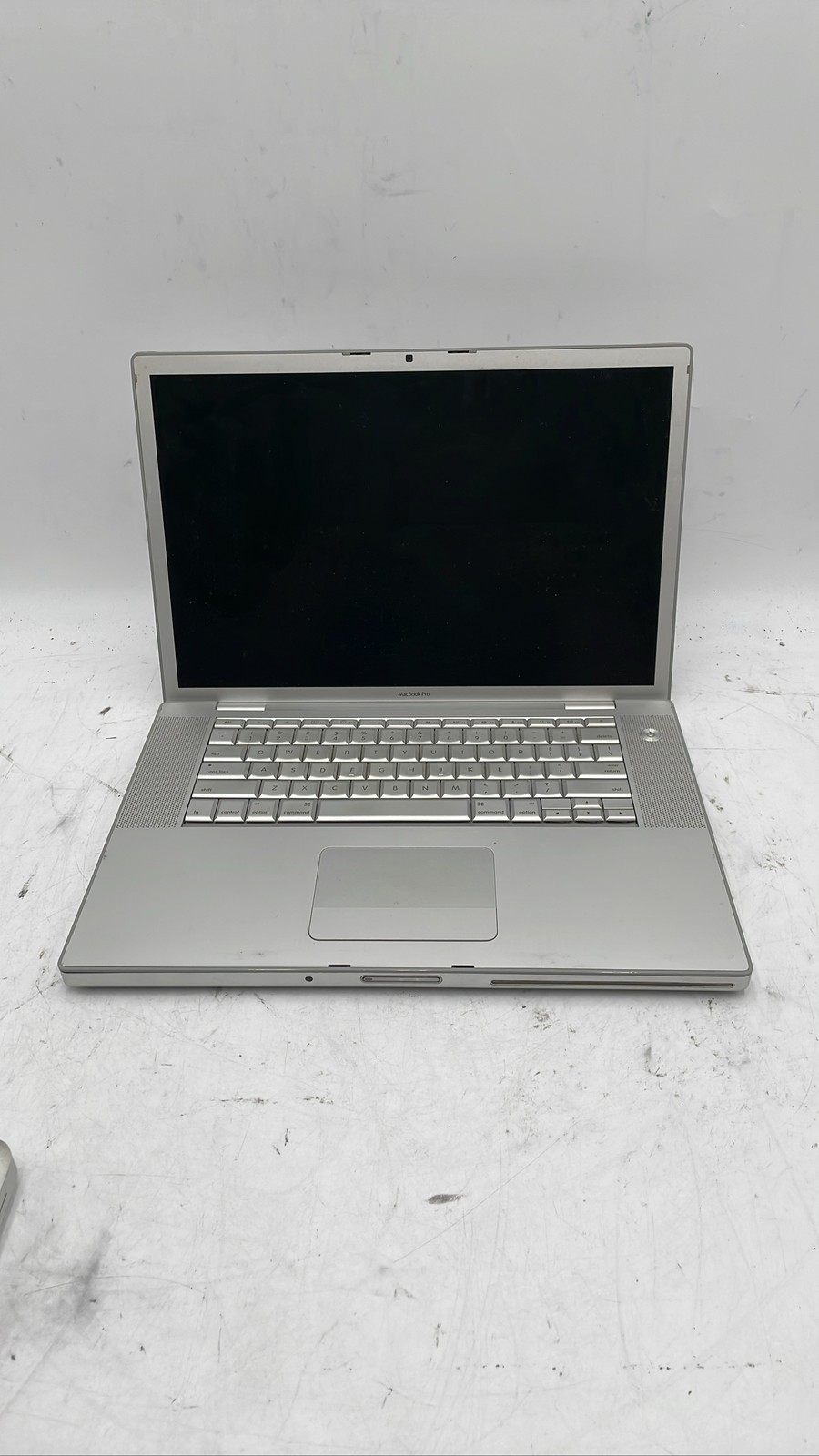 Apple MacBook Pro A1260 Early 2008 Core 2 Duo 2.4GHz 15" Laptop Vintage