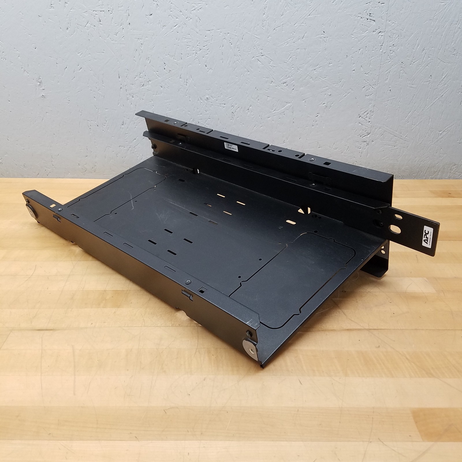 Schneider AR8561 APC NetShelter Cable Management, Cable Trough - USED