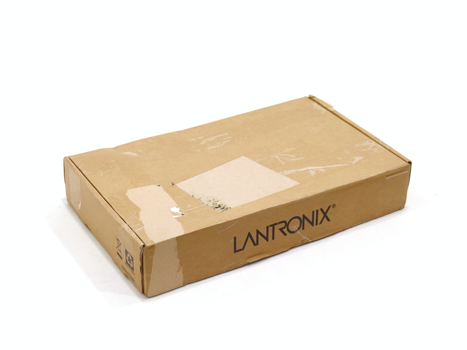 Lantronix SM24TAT2SA-VT Verint Smart 24-Port Gigabit PoE+ 2 SFP Port Switch