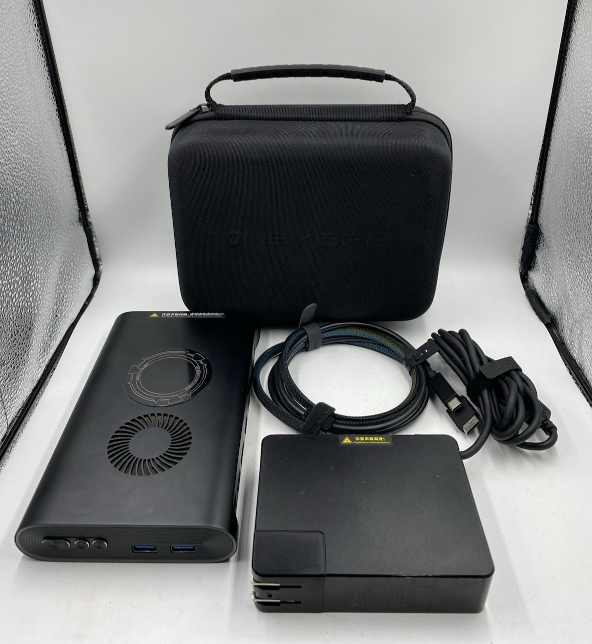OneXGPU Model 1 RX 7600M XT 8GB-1TB-330W Portable eGPU *Tested*