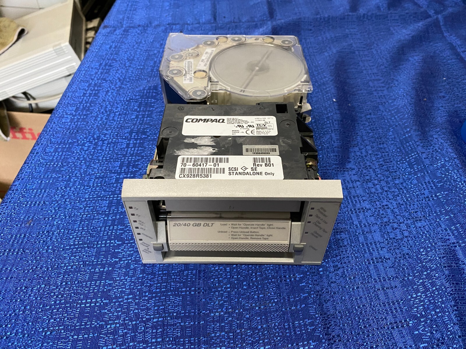 Compaq 20/40GB DLT Internal Tape Drive (TH5AA-CL)