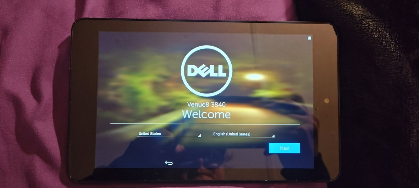 Dell Venue 8 3840 8in Wi-Fi Tablet 1GB RAM 10GB Storage Black Folio