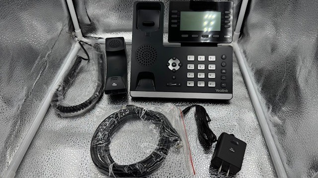 Yealink T53WB 12 line phone bluetooth and wifi capable