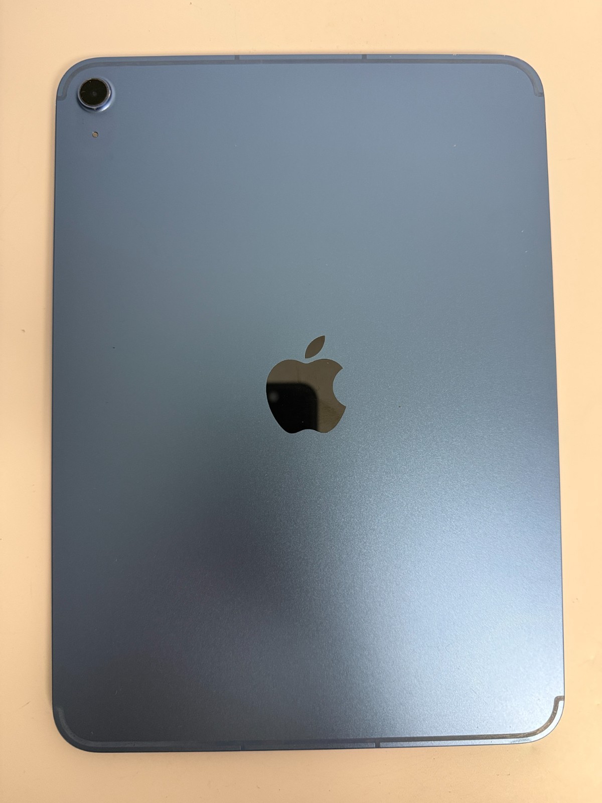 FOR PARTS - Apple iPad 11th Gen A16 128GB Blue (LTE Cellular) Clean IMEI - READ