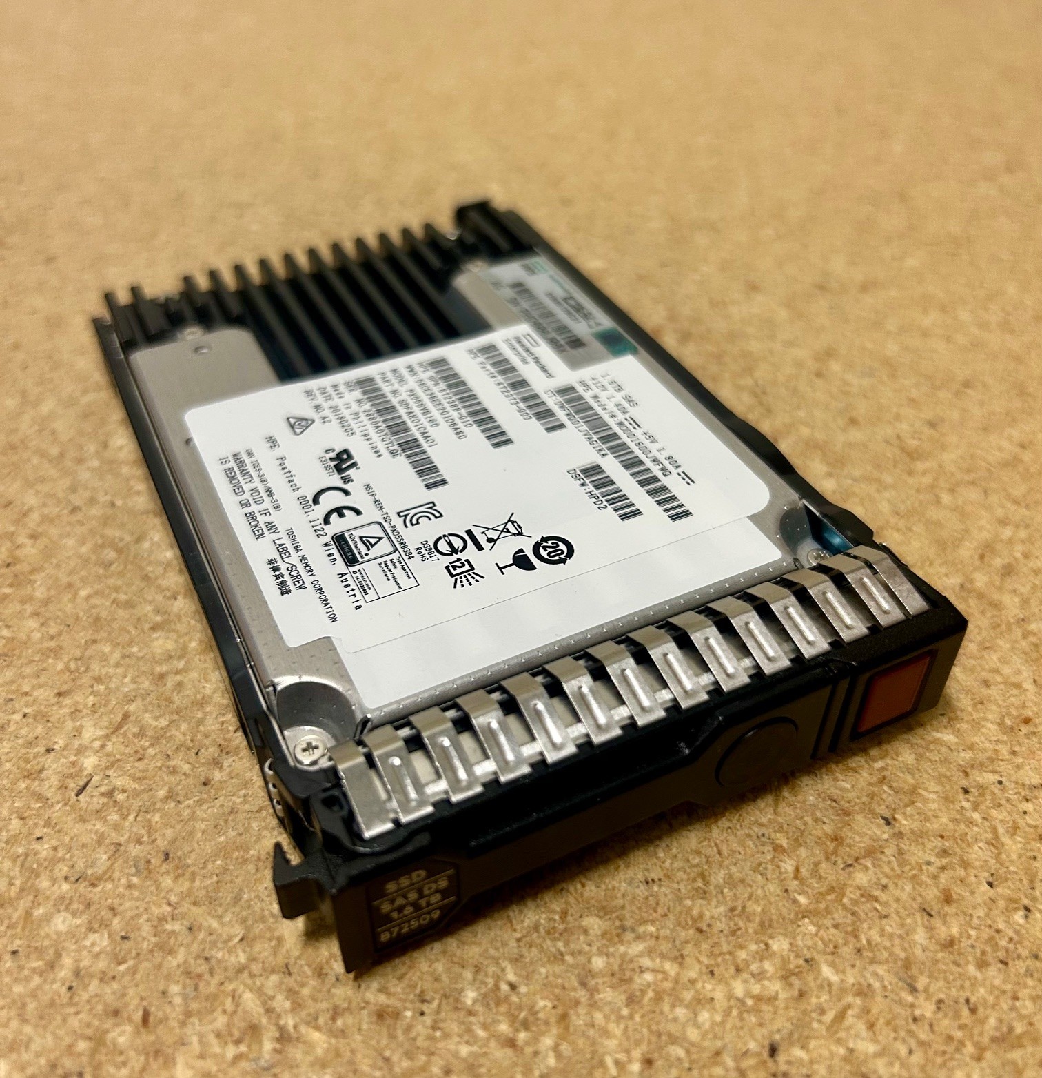 872509-001 HP 1.6TB SAS 12G Mixed Use SFF Drive 872382-B21 872373-003