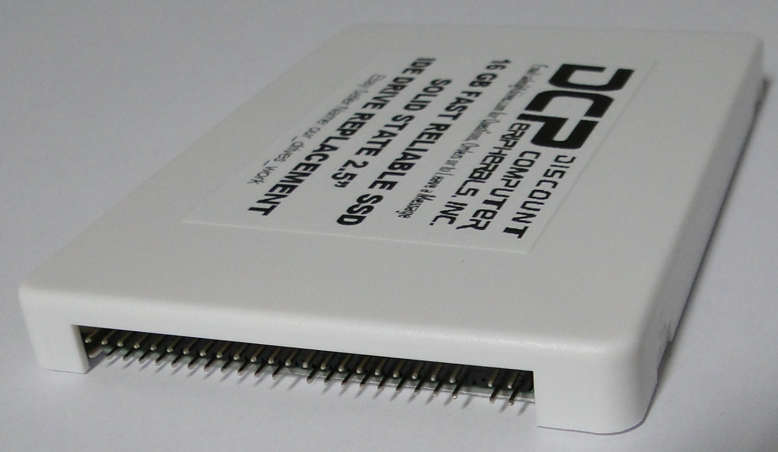 16GB SSD Replace Worn Out 2.5" IDE Laptop Drives with this 44 PIN SSD Card/Case