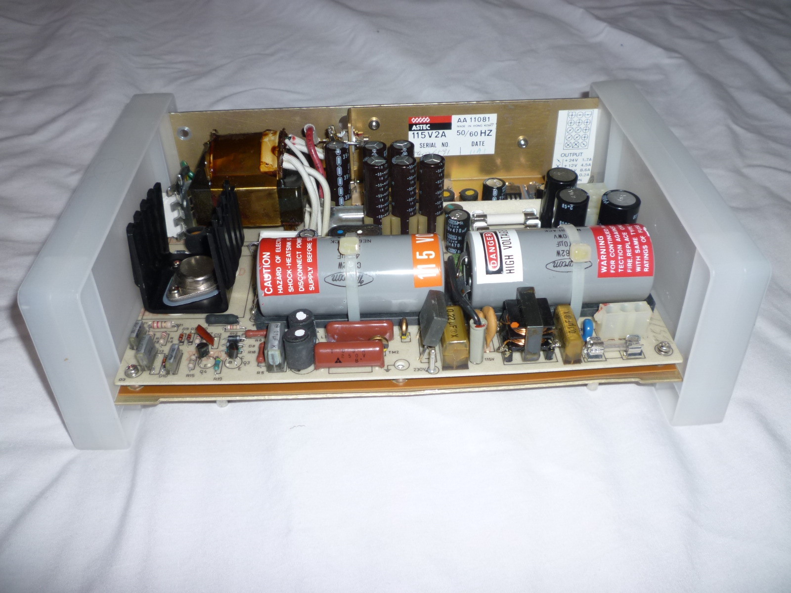 ASTEC  MODEL AA11081 POWER SUPPLY