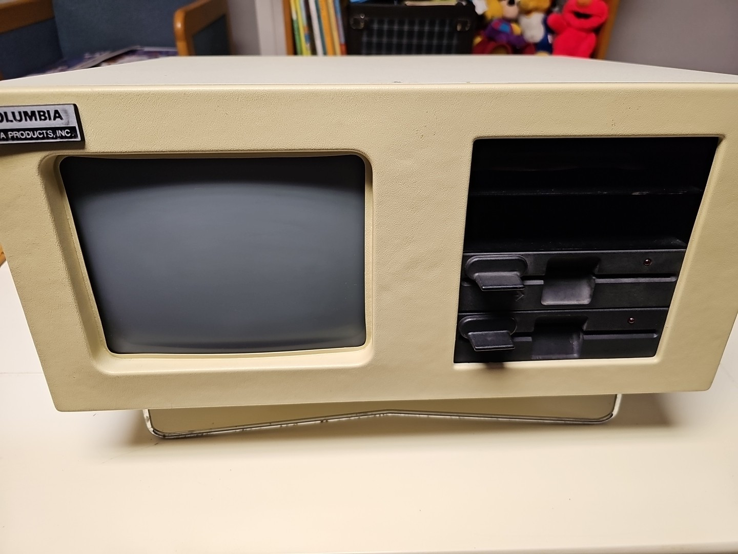 1985 Columbia Data Products Model 1600/2200 IBM Compatible PC